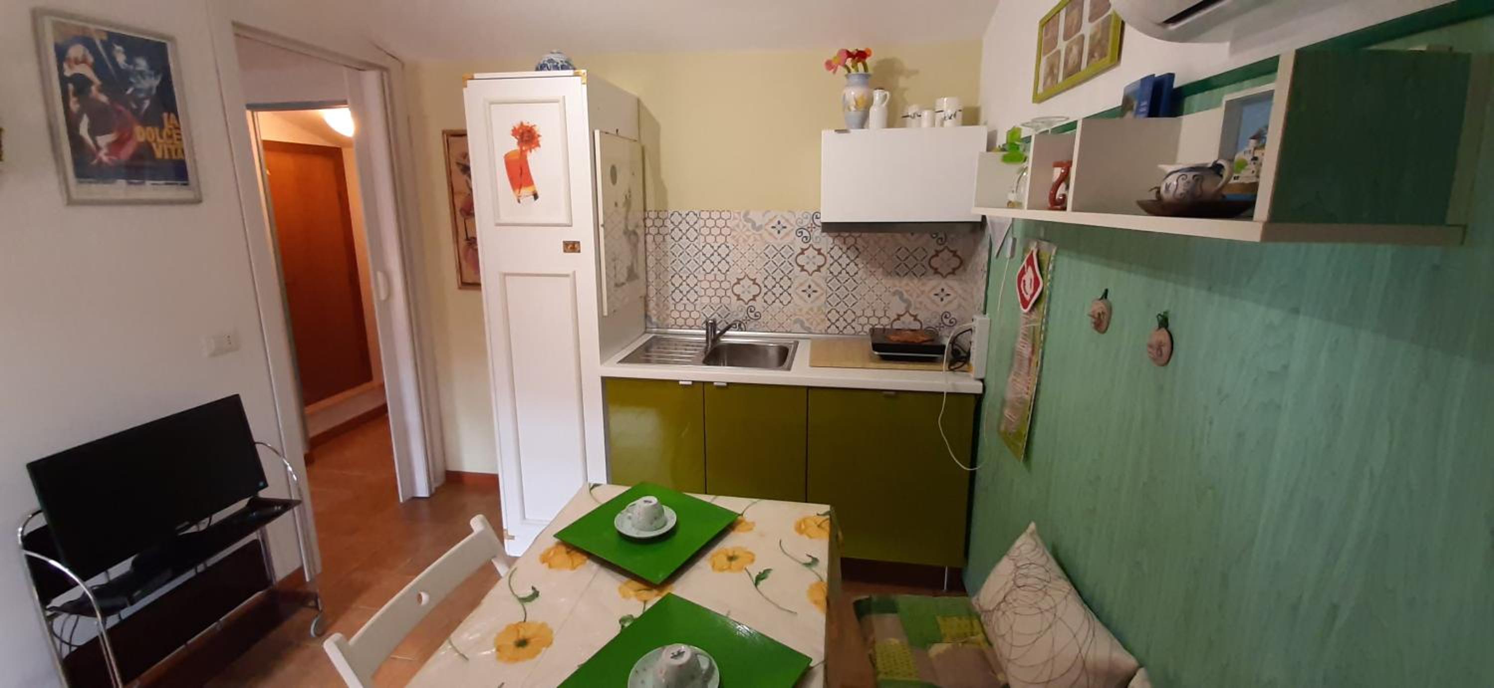 Double Room - Photo 36