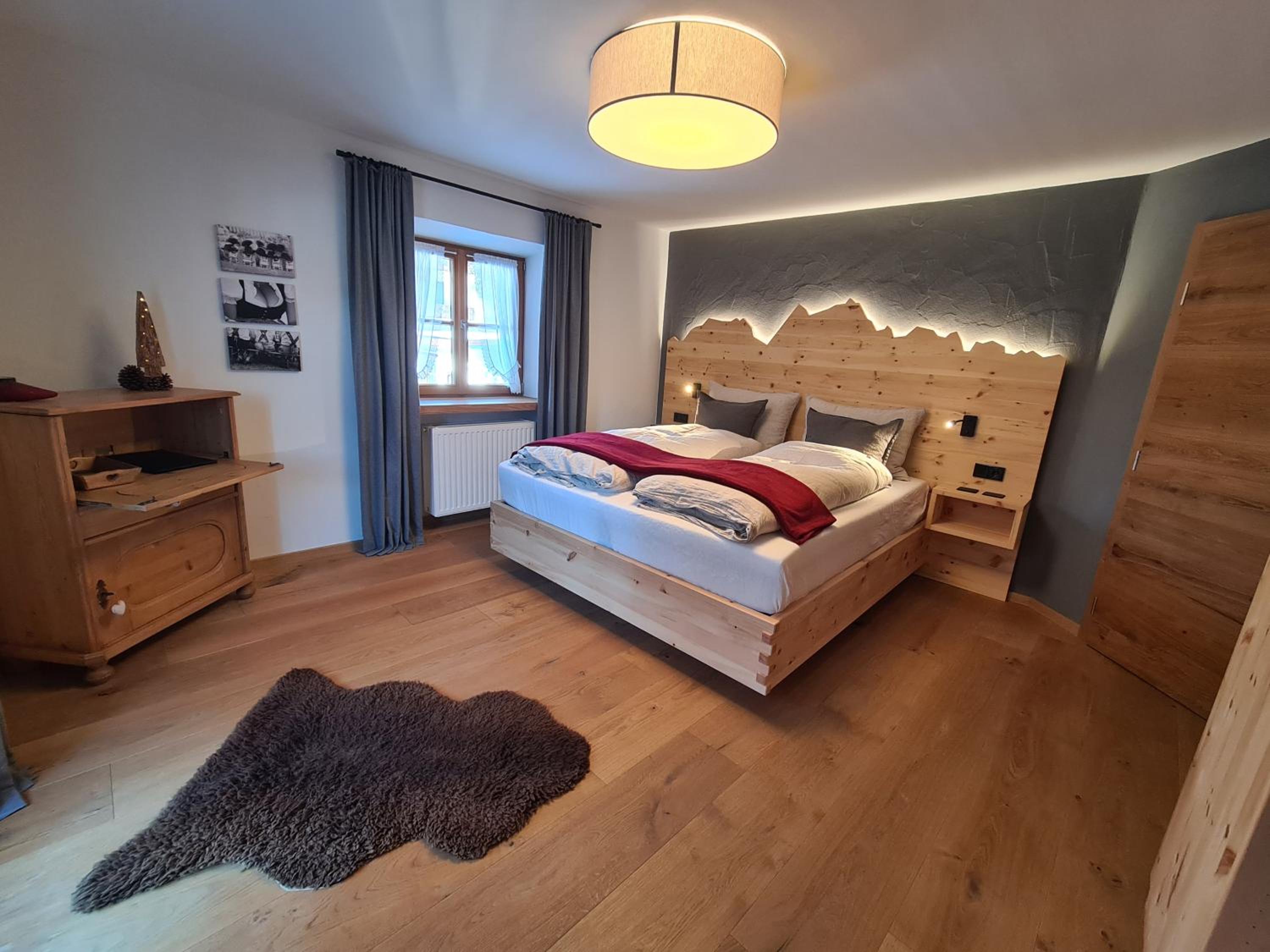 Deluxe Apartment photo 3