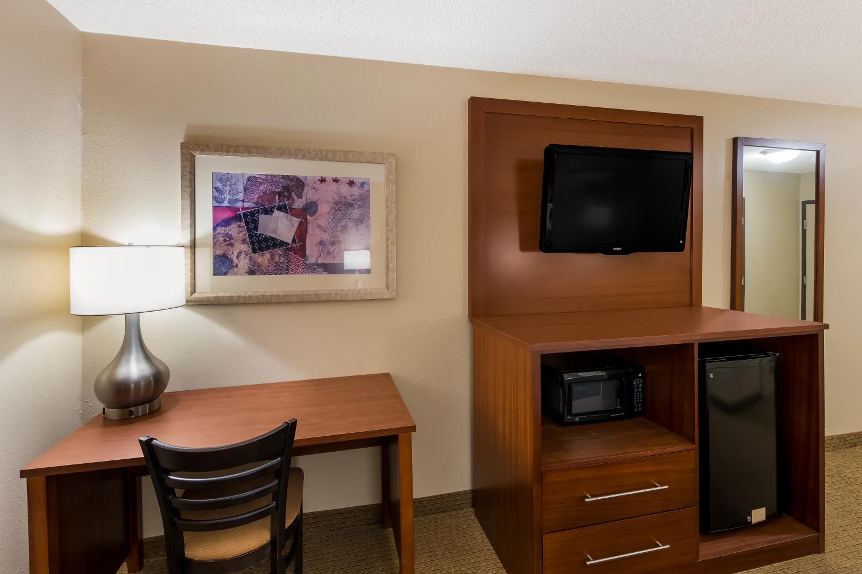 Queen Room - Accessible/Nonsmoking - Photo 3