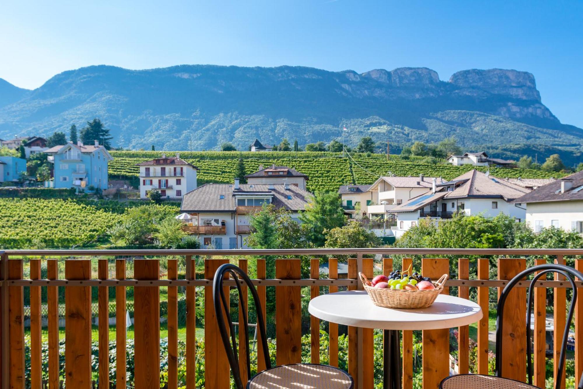 Single Room with Balcony photo 3