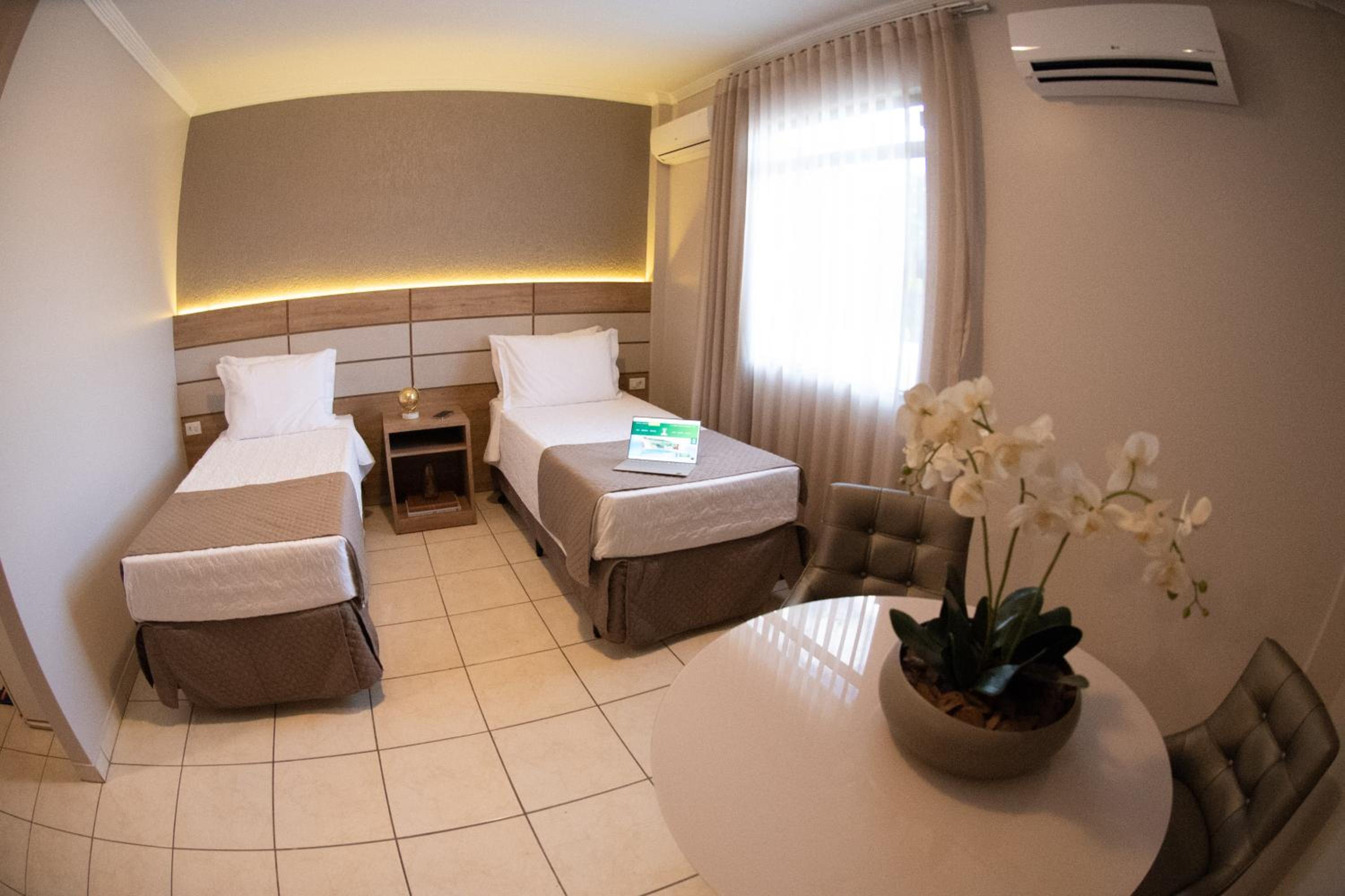 Luxury Triple Room