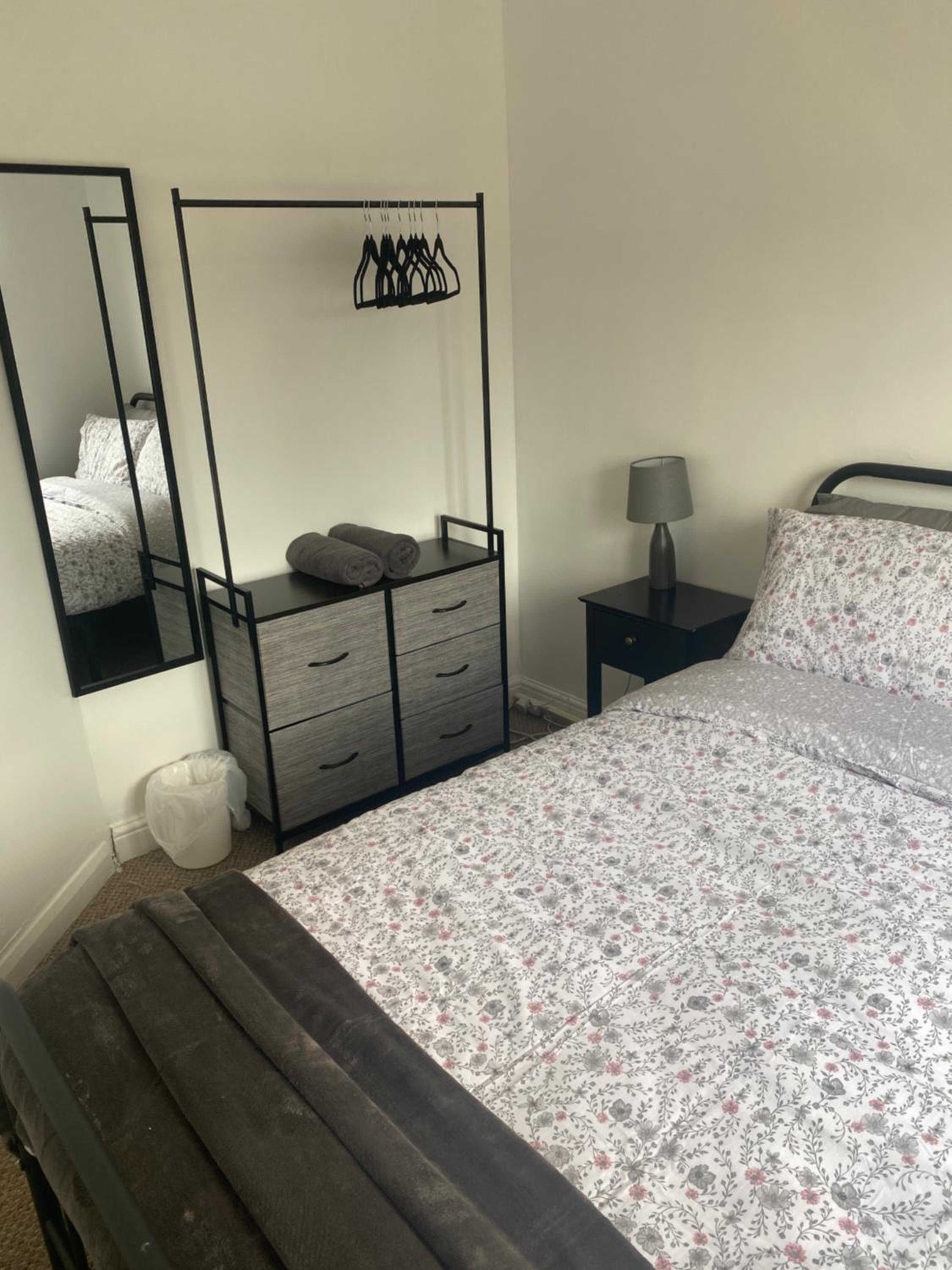 Four-Bedroom House photo 1
