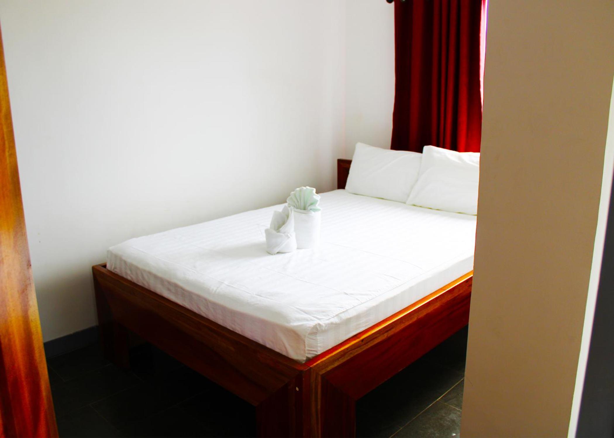 Two-Bedroom Apartment - Photo 31