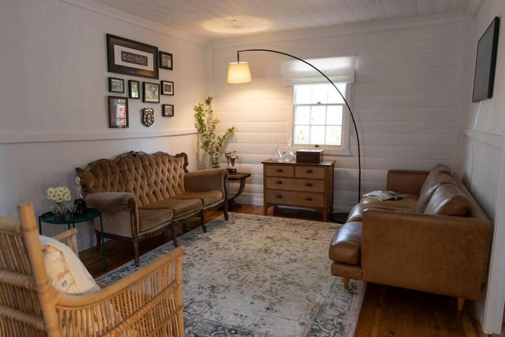 Three-Bedroom House photo 1