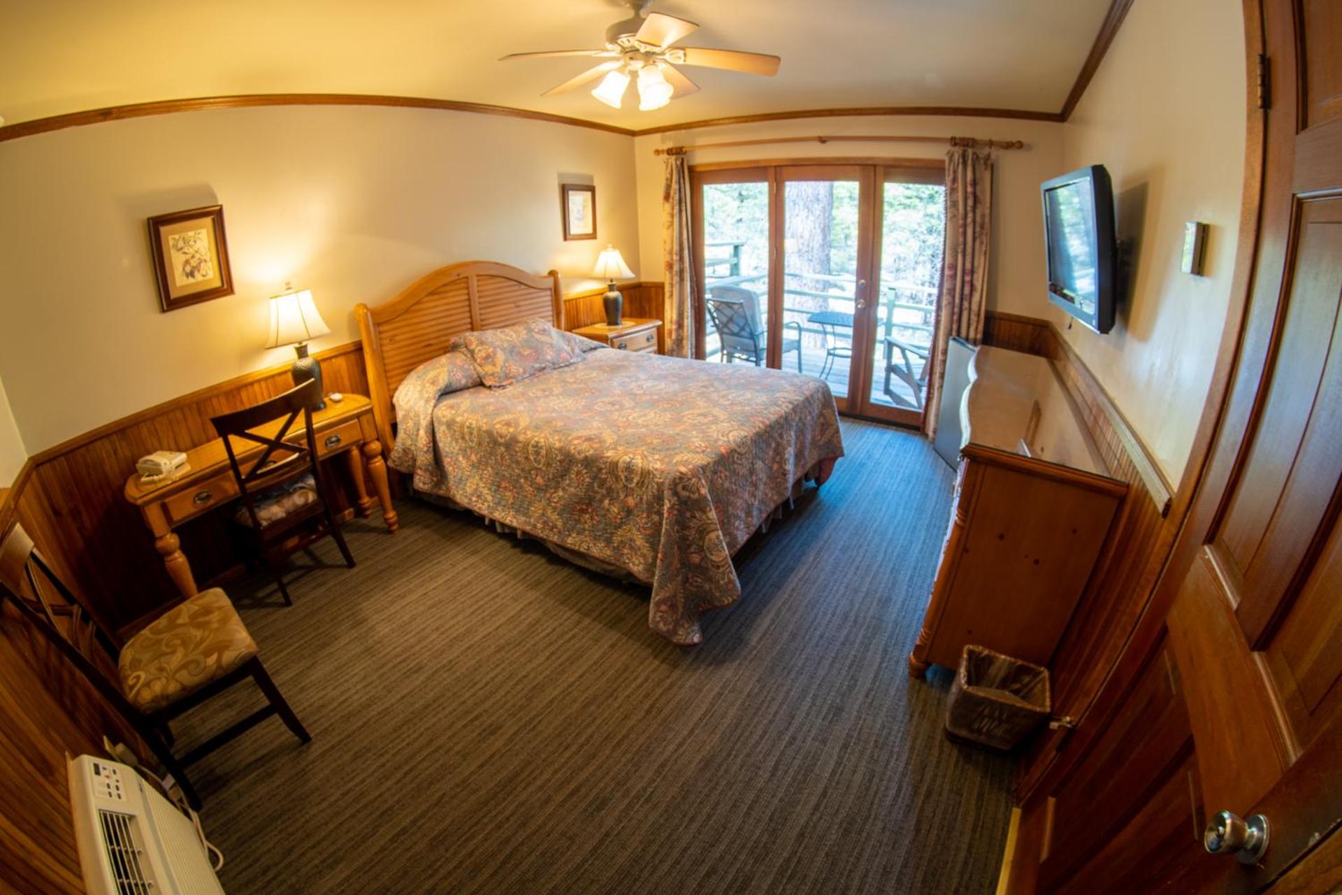 Queen Room