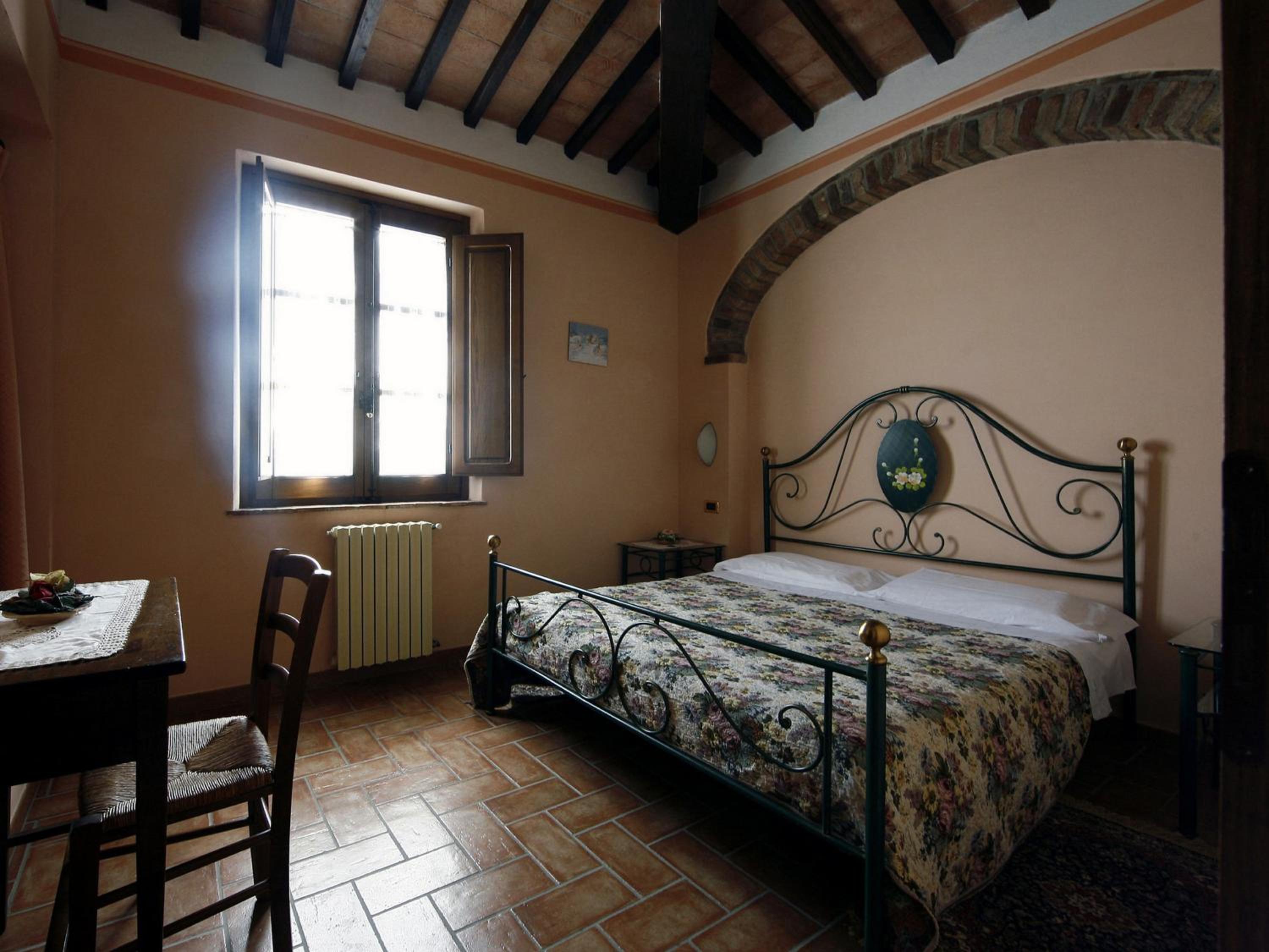 Standard Two-Bedroom Apartment - Photo 17