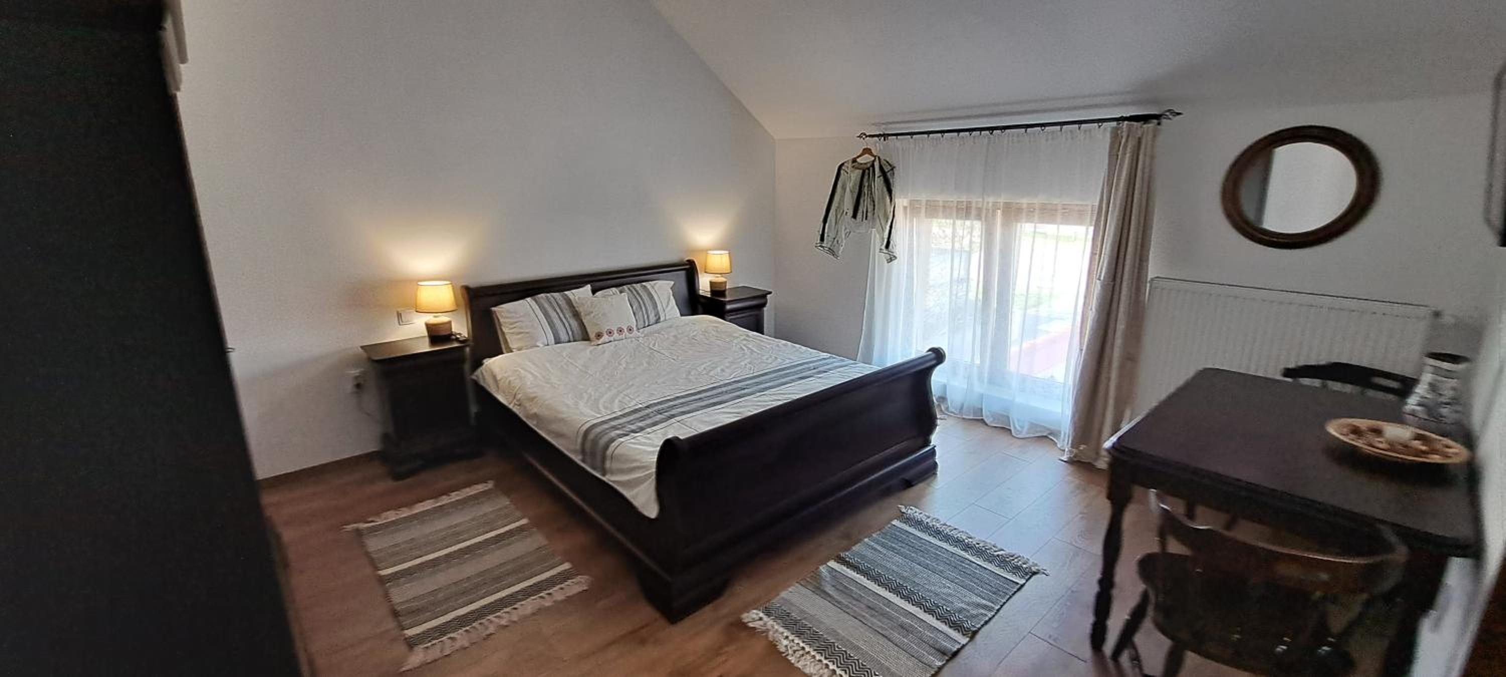 Double Room with Private Bathroom photo 1