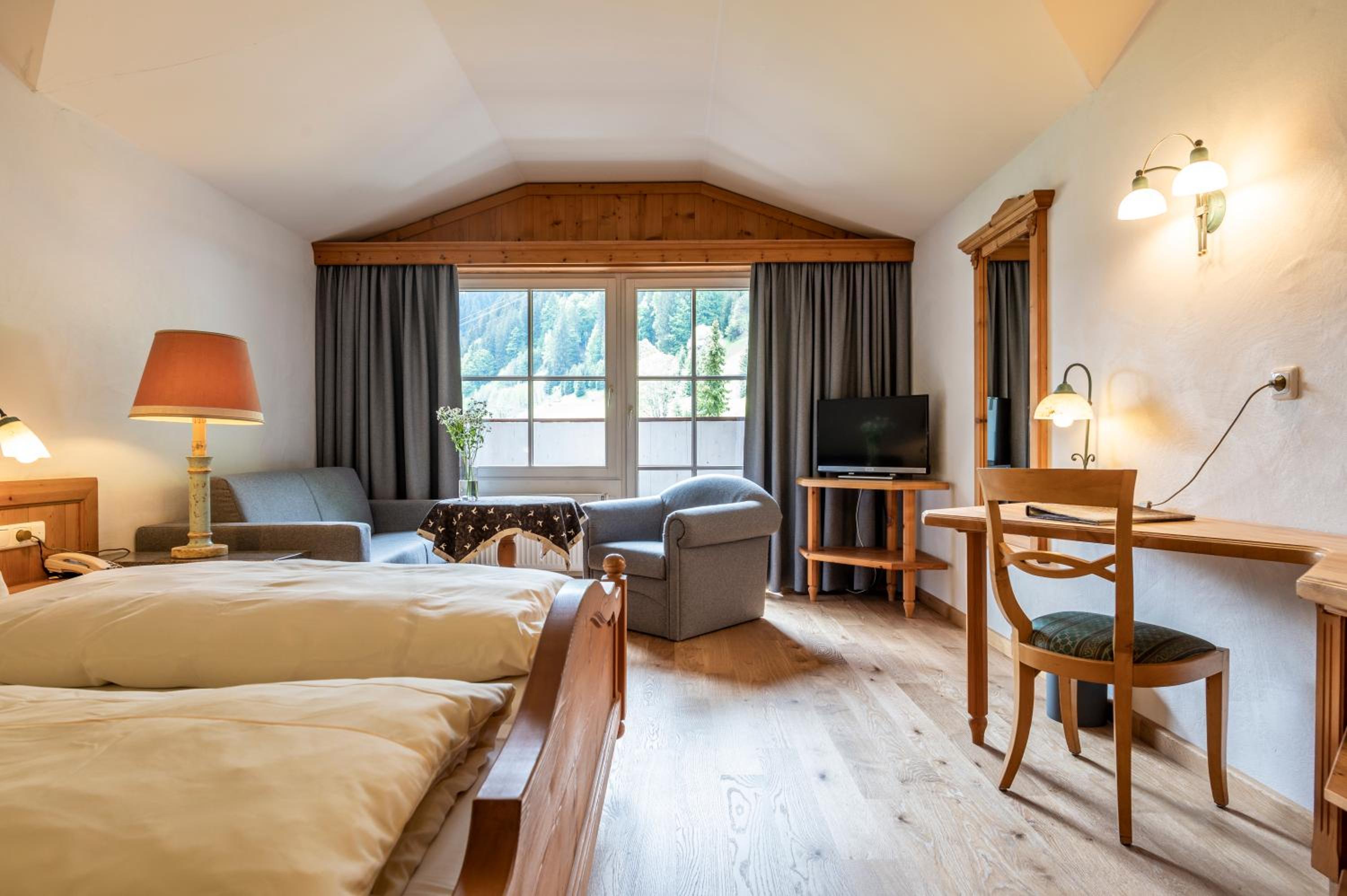 Double Room - Photo 1