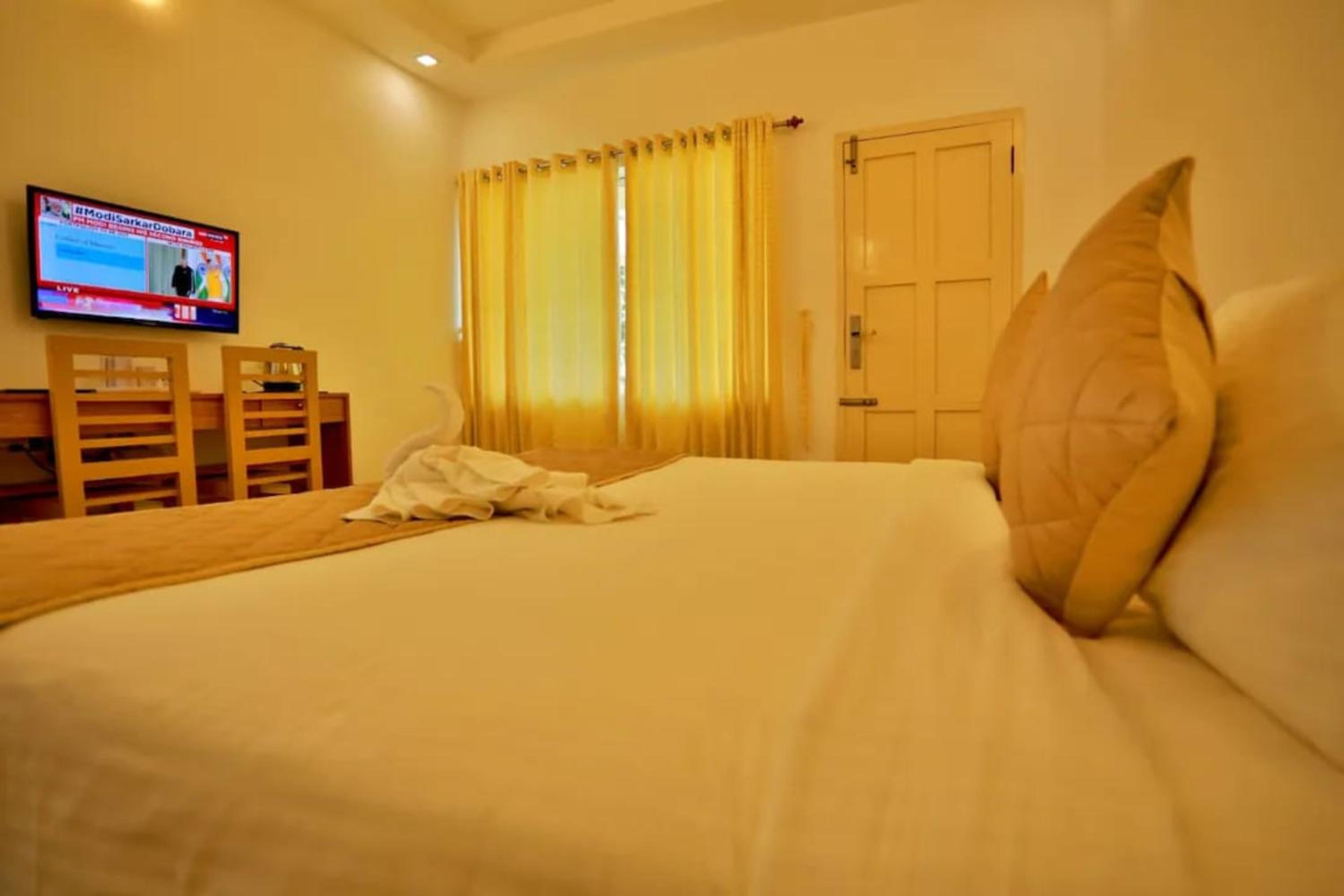 Deluxe Double Room photo 2