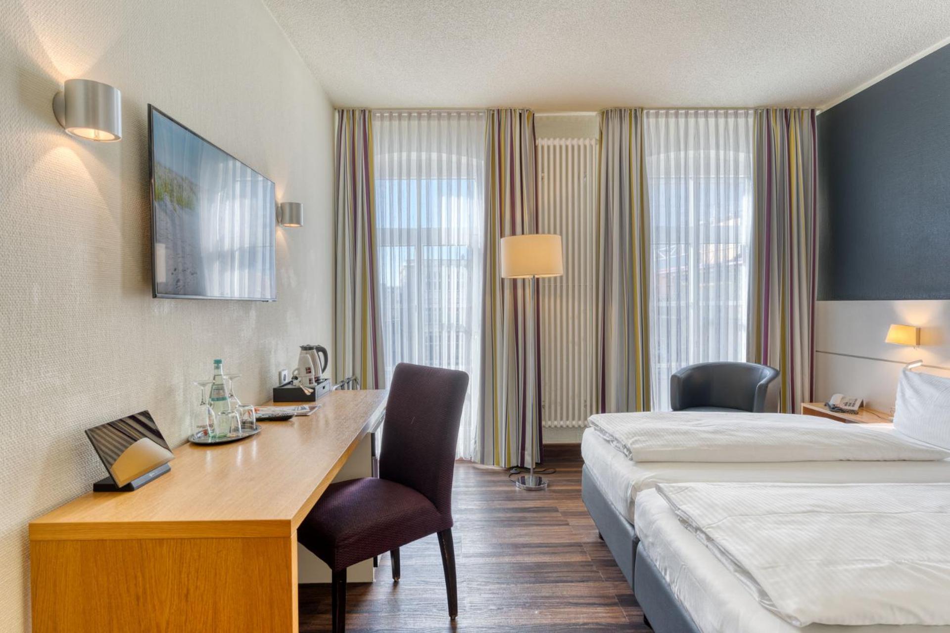 Double Room - Photo 5