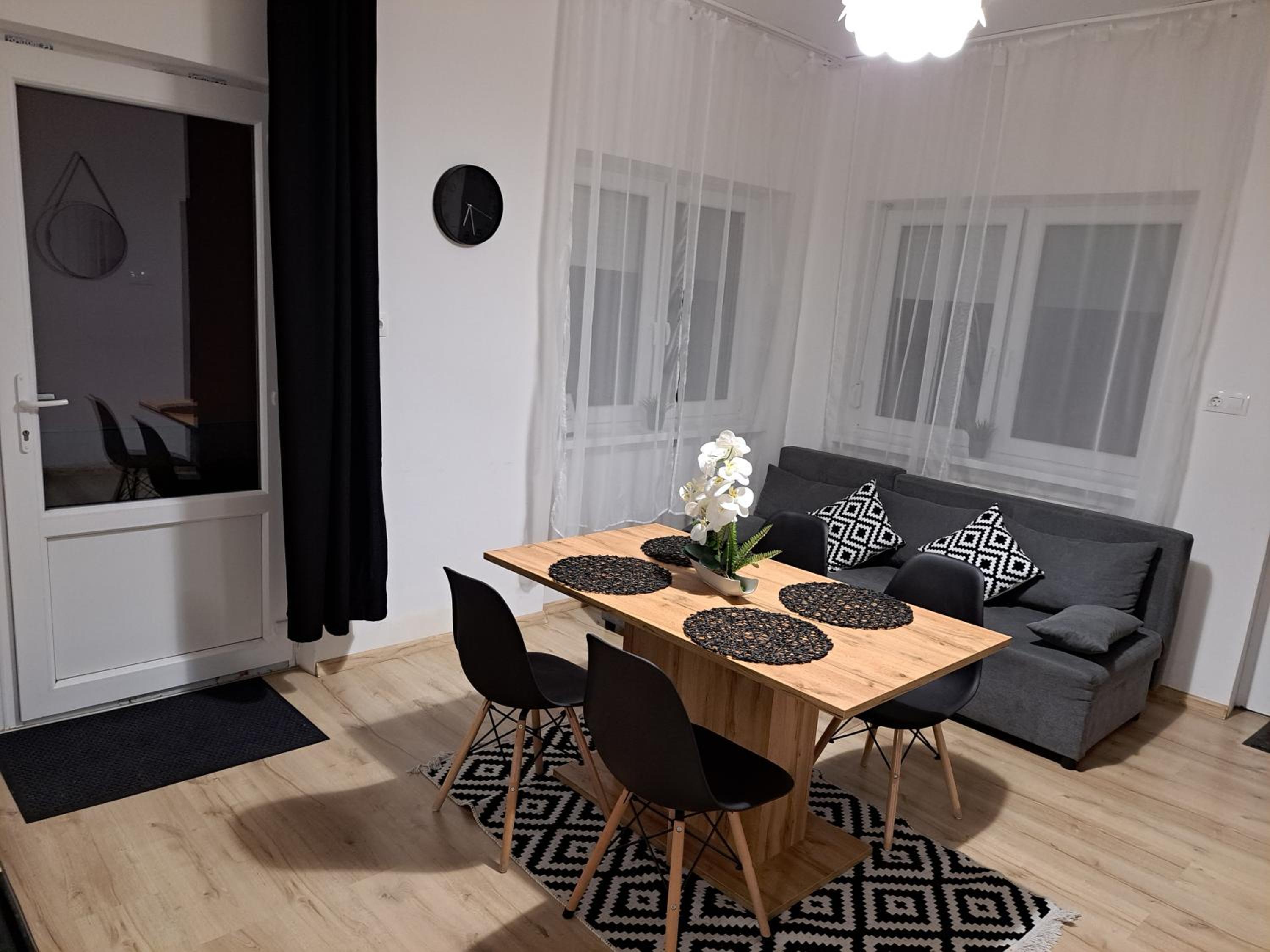 Two-Bedroom Apartment photo 3
