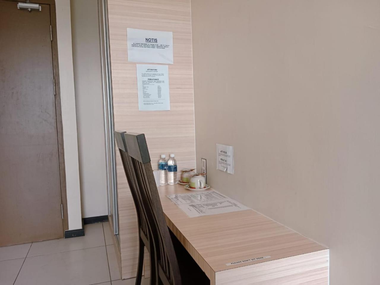 Deluxe Twin Room photo 3