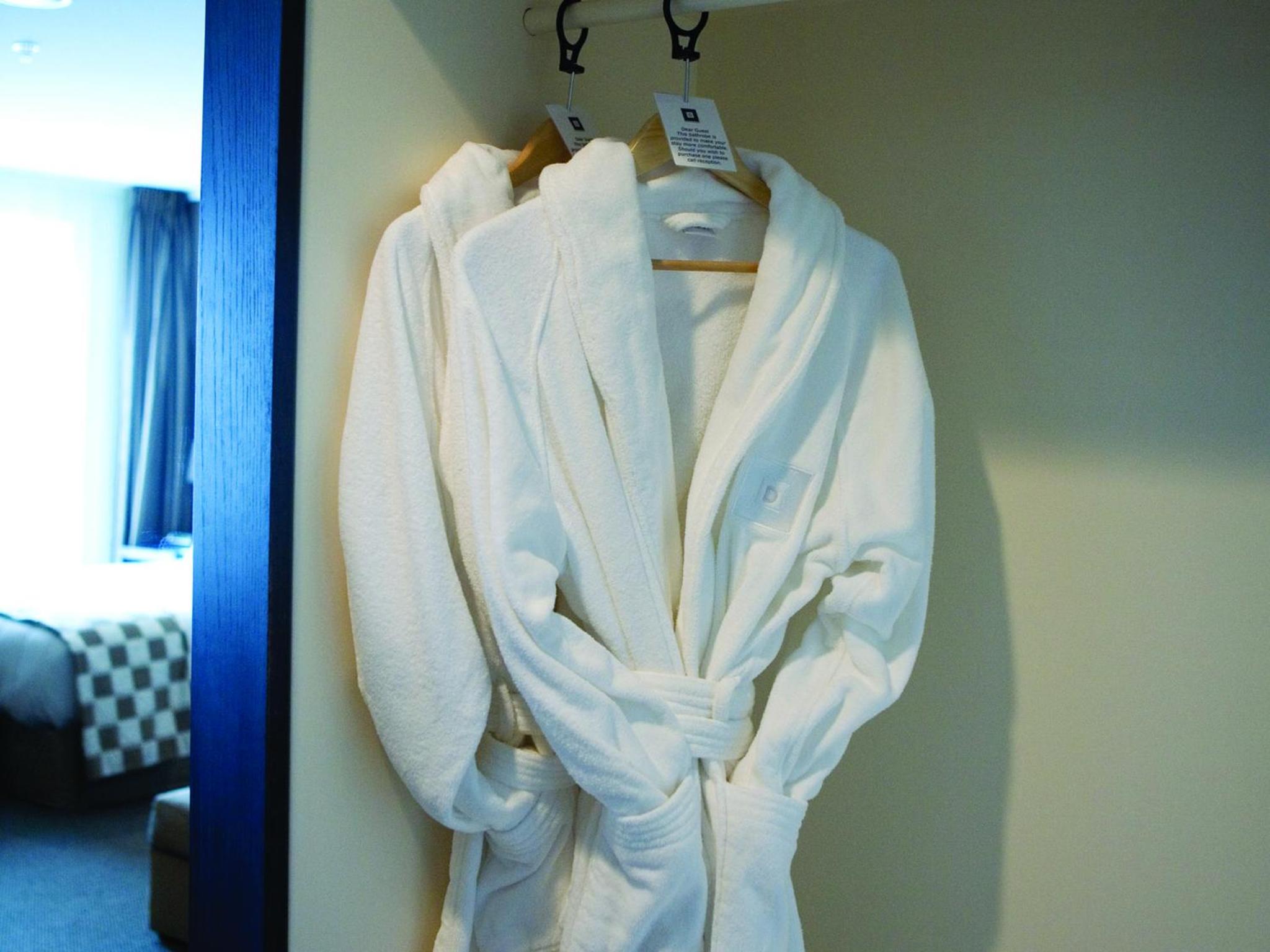 Deluxe Family Room - Photo 1