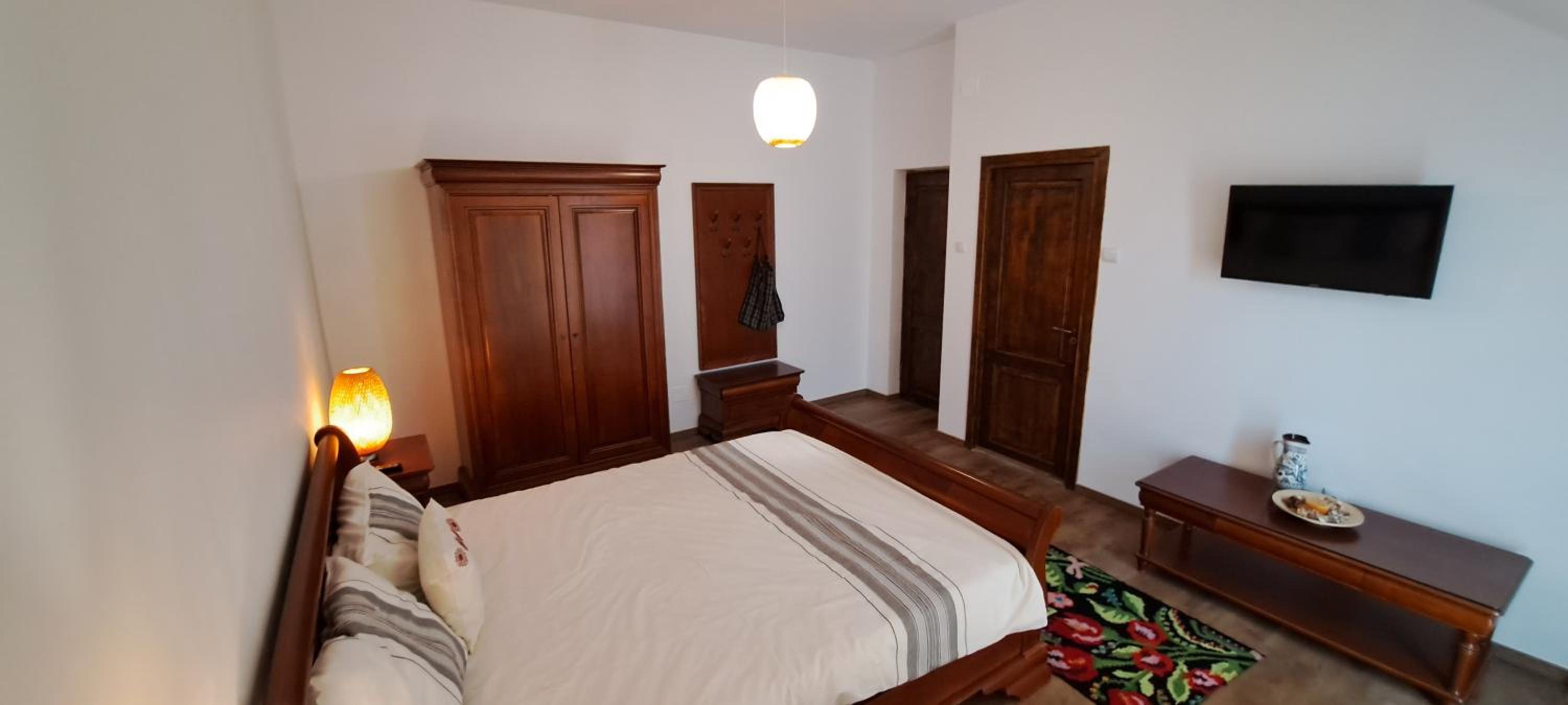 Double Room with Private Bathroom photo 2