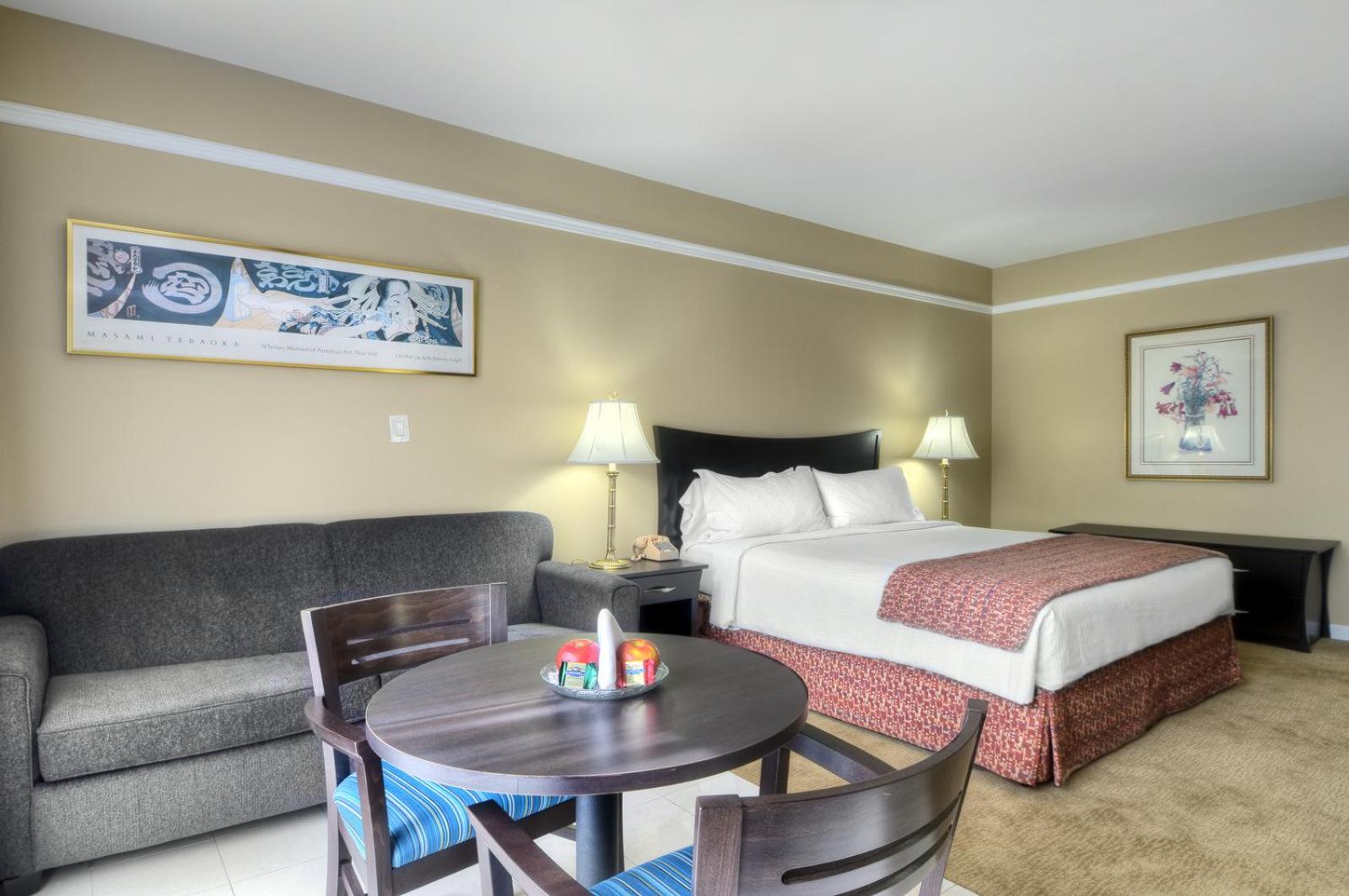 Superior King Room - Photo 4