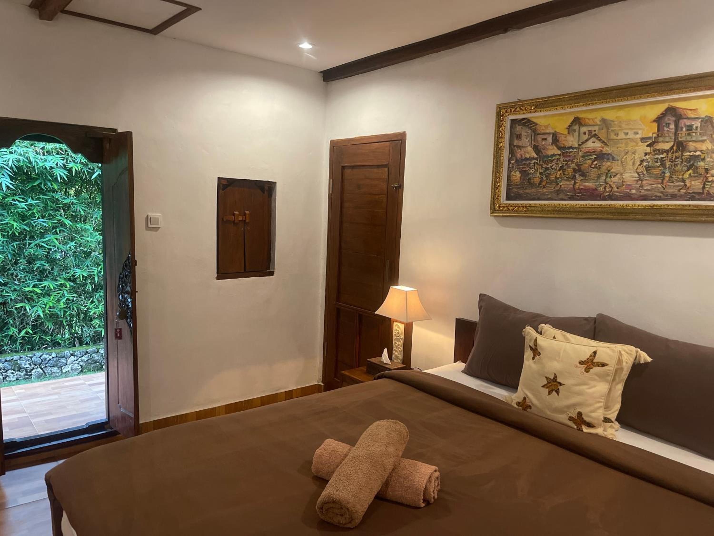 Double Room with Garden View - Photo 7