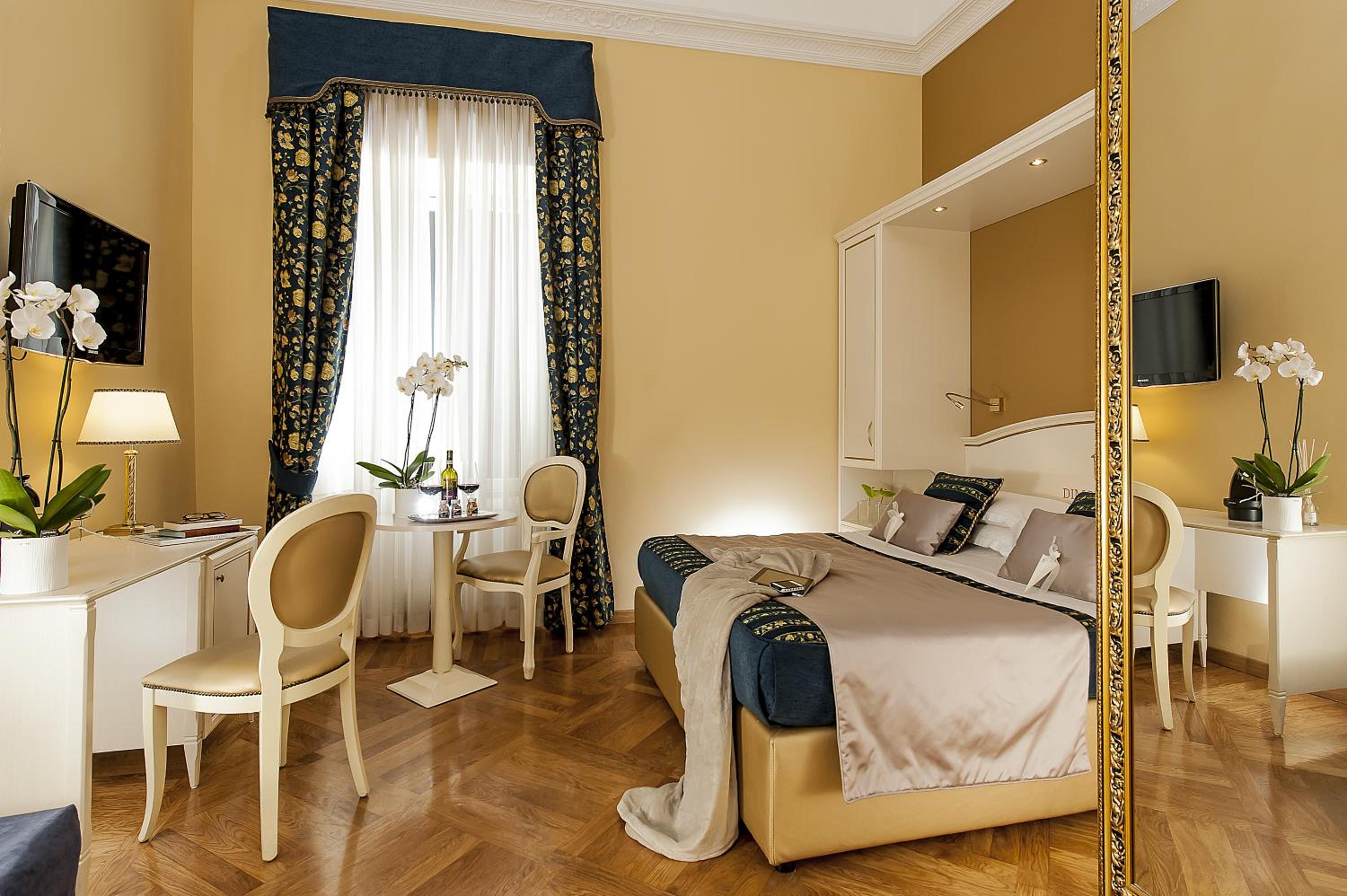 Superior Double or Twin Room photo 1