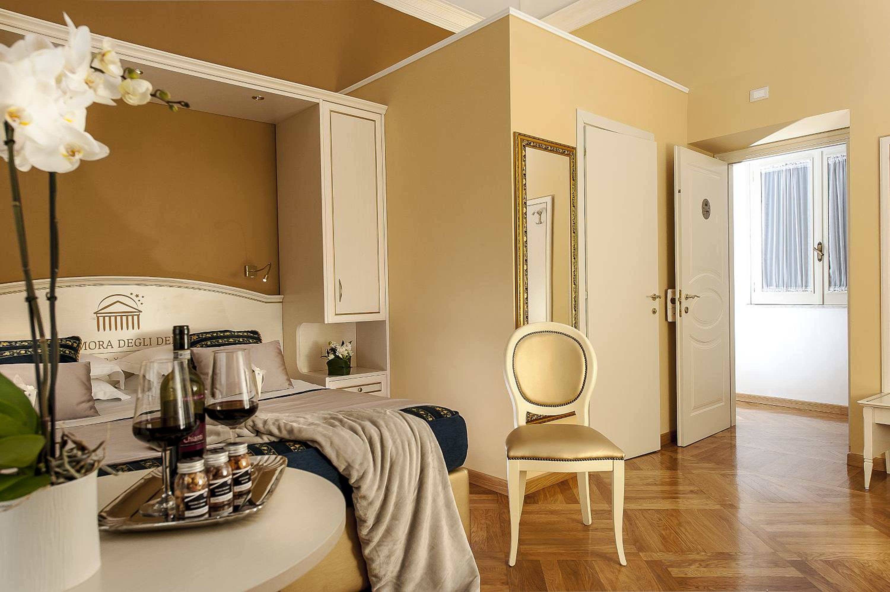 Superior Double or Twin Room photo 3