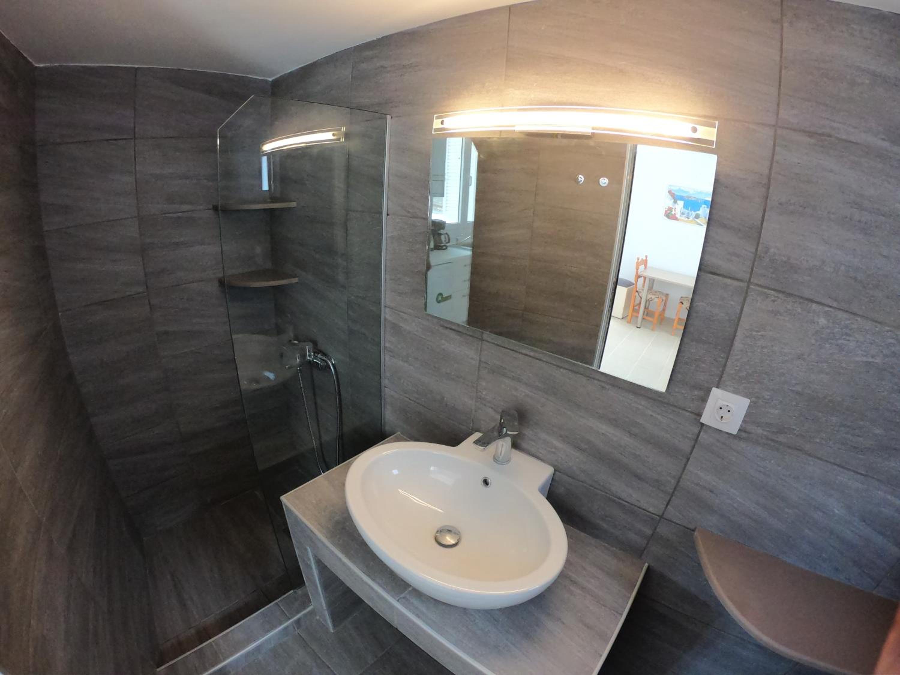 Double Room with Private Bathroom photo 2