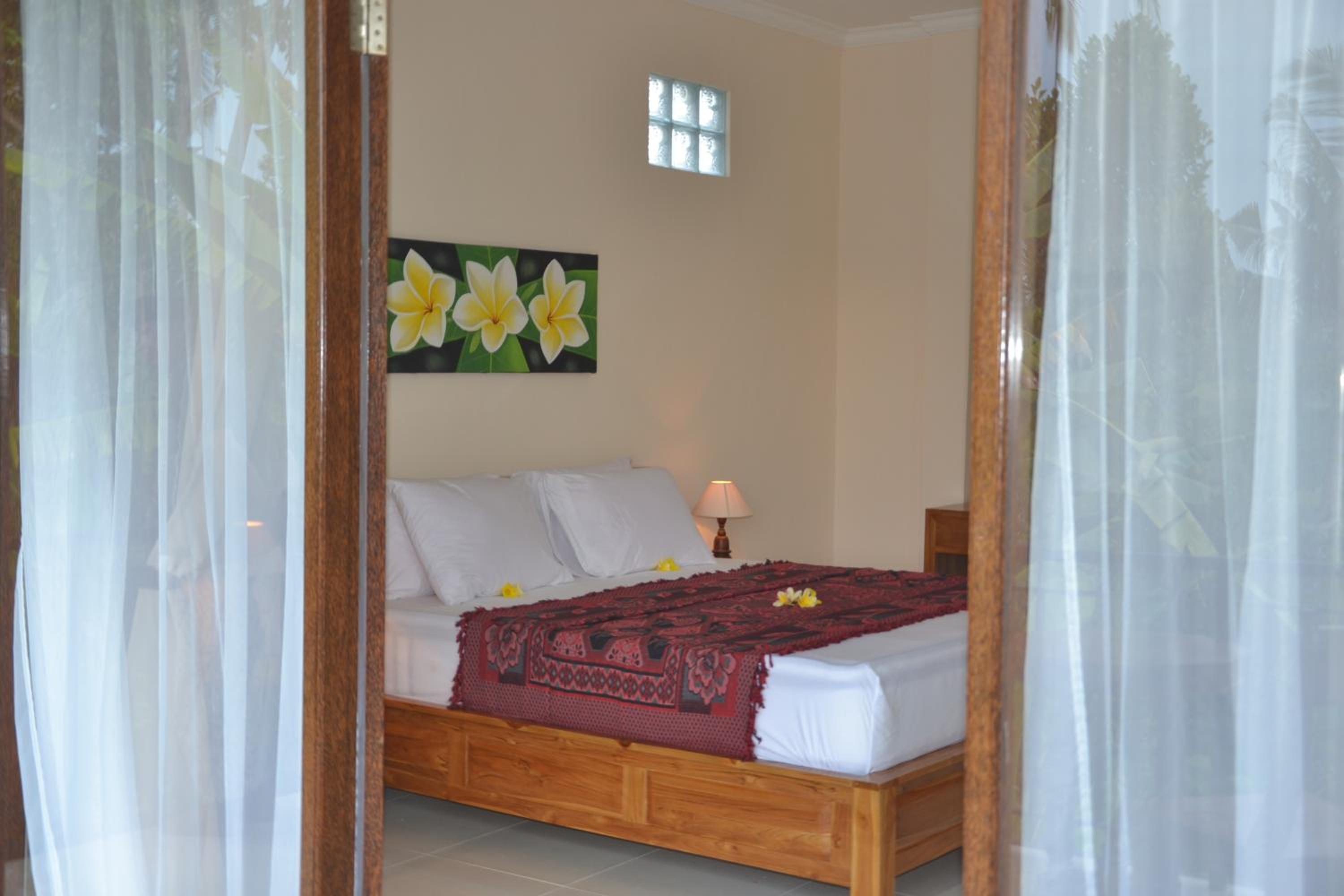 Deluxe Double Room with Balcony - Photo 7