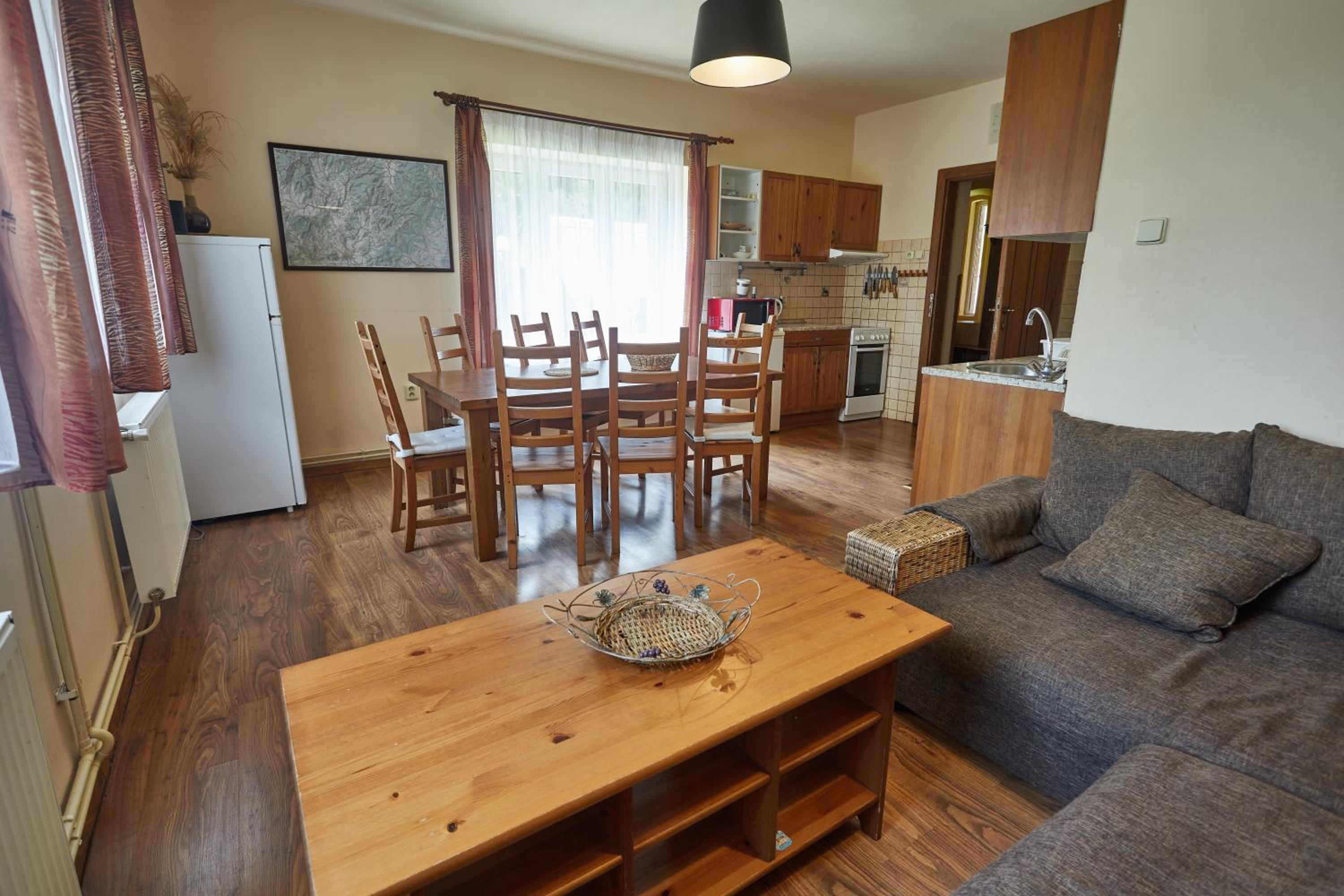 Three-Bedroom Chalet photo 2