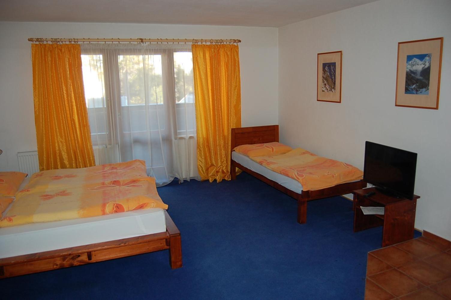 Apartment - Photo 2