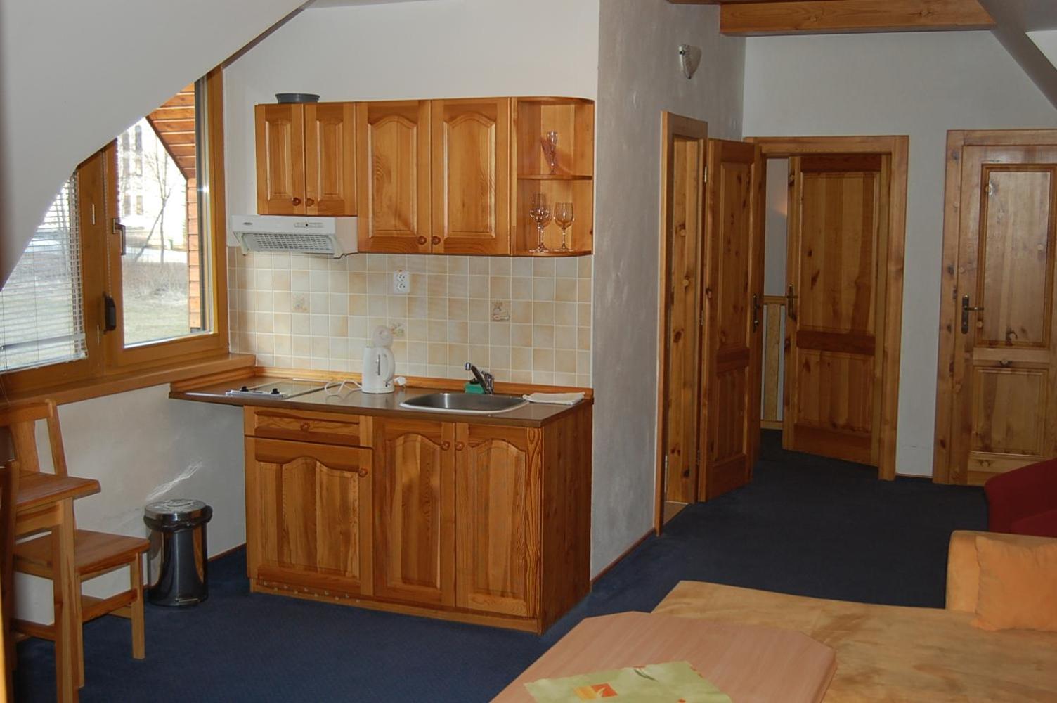 Double Room with Kitchenette - Photo 2