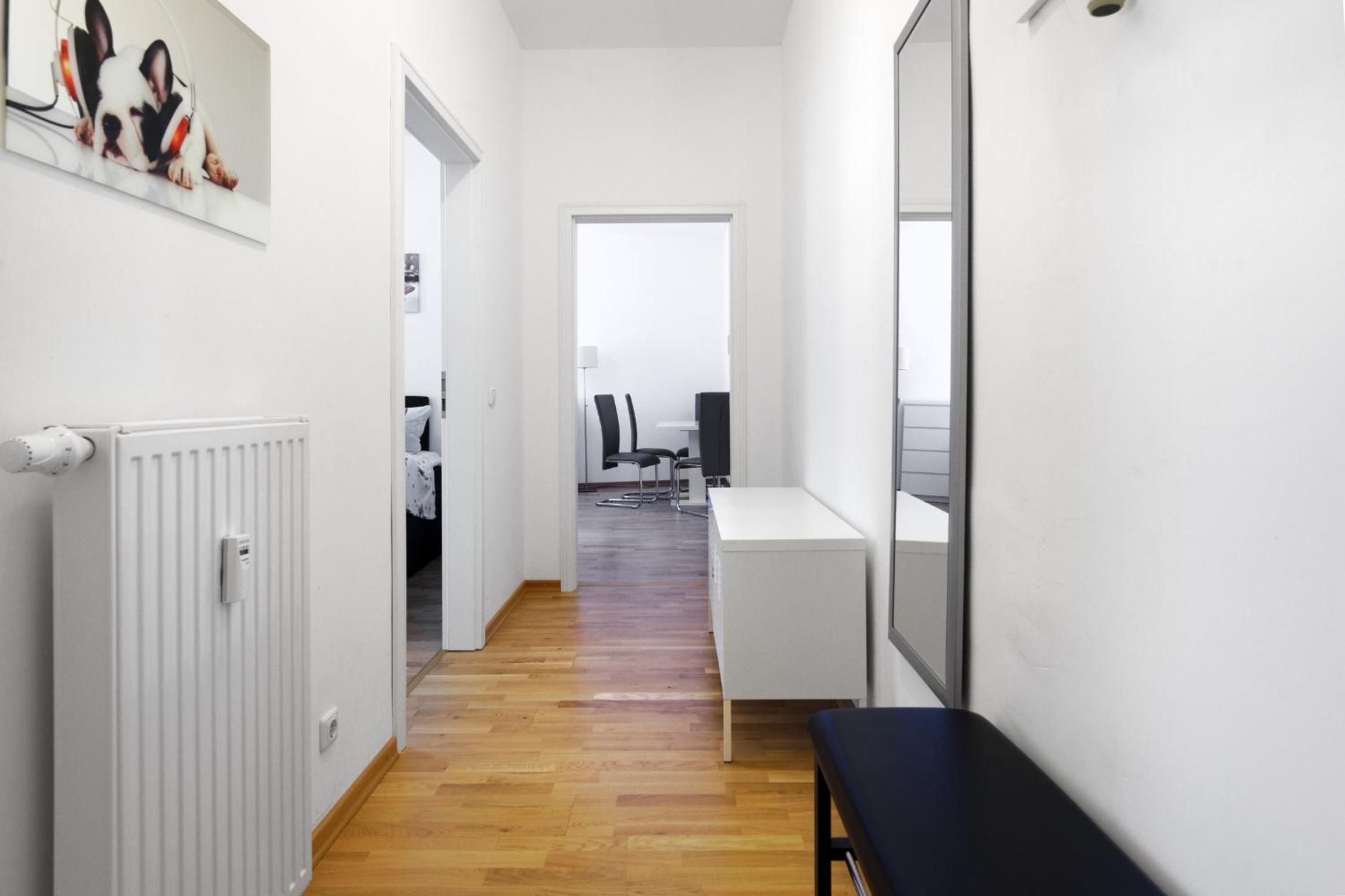 Apartment photo 1