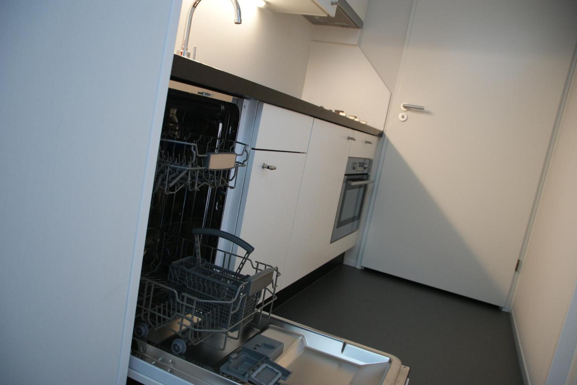 Quadruple Room - Photo 13