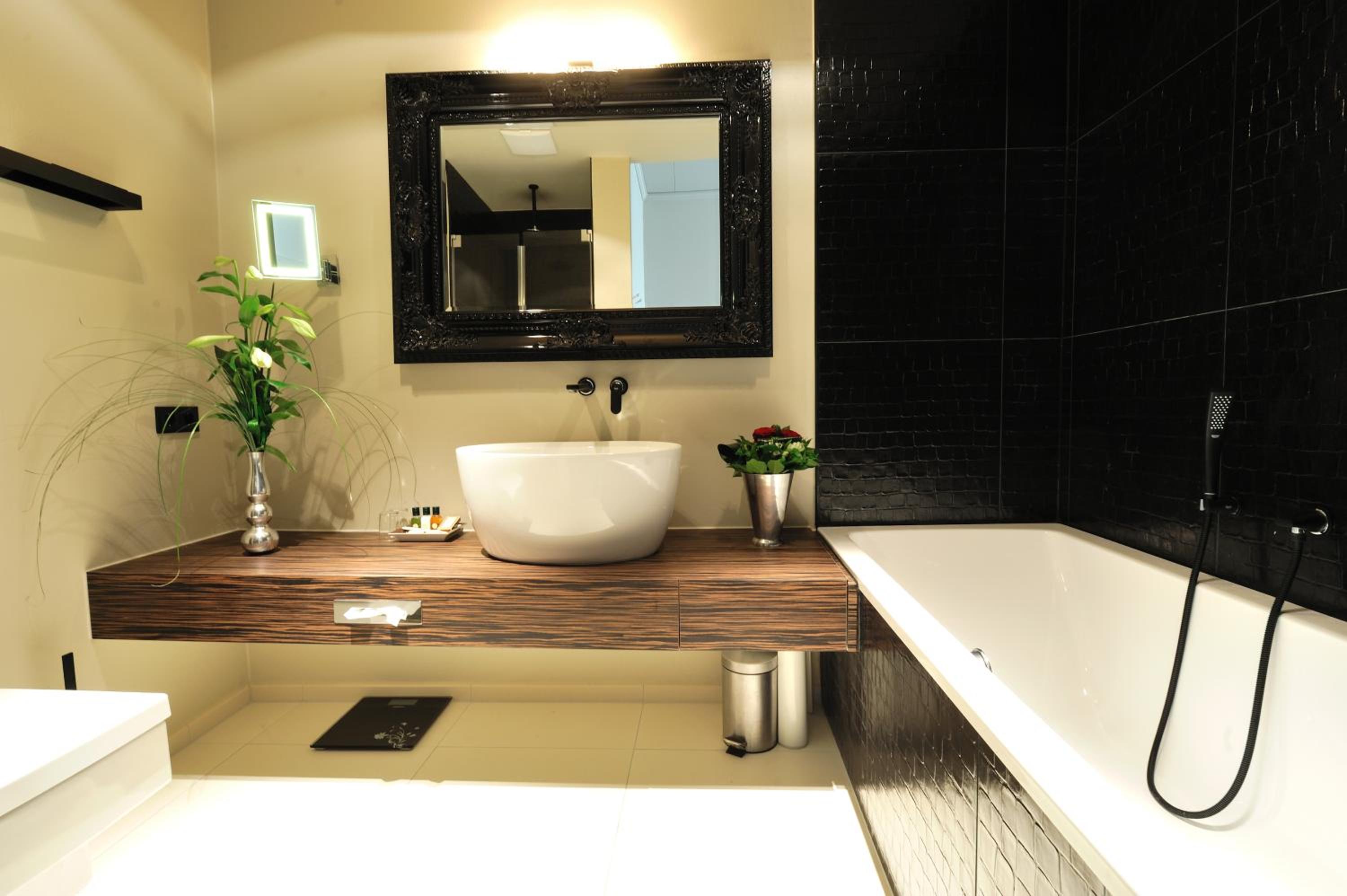 Junior Suite - Photo 11