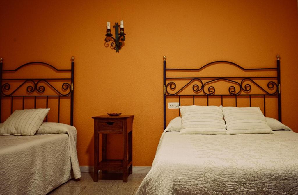 Economy Double or Twin Room photo 2
