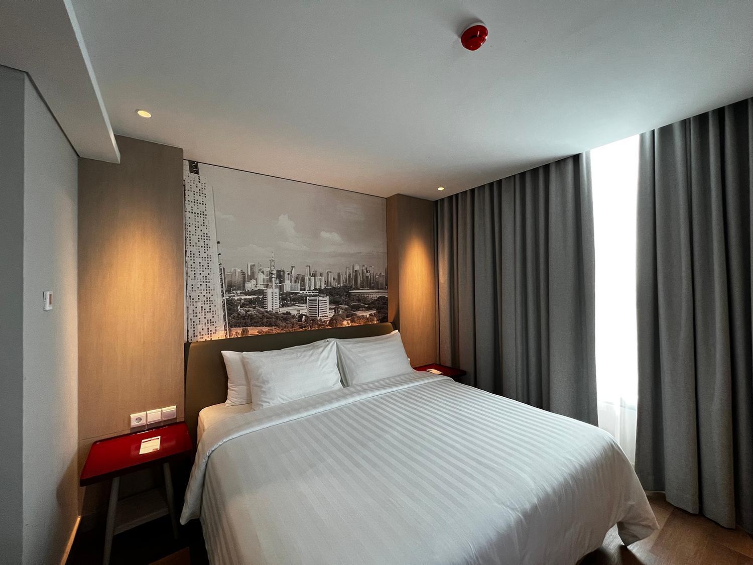 Three-Bedroom Suite - Photo 16