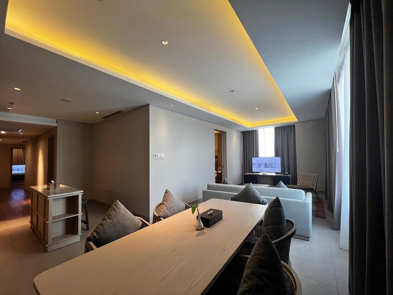 Three-Bedroom Suite - Photo 13