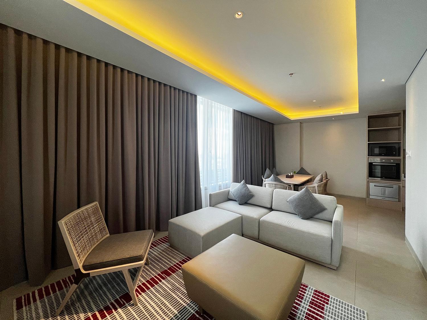 Three-Bedroom Suite - Photo 23