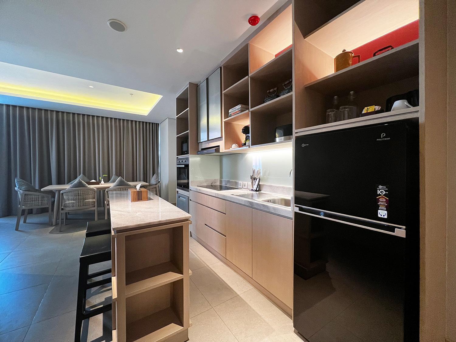 Three-Bedroom Suite - Photo 15