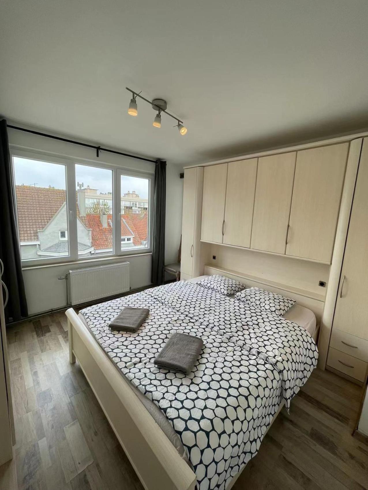 Apartment with Sea View - Photo 6
