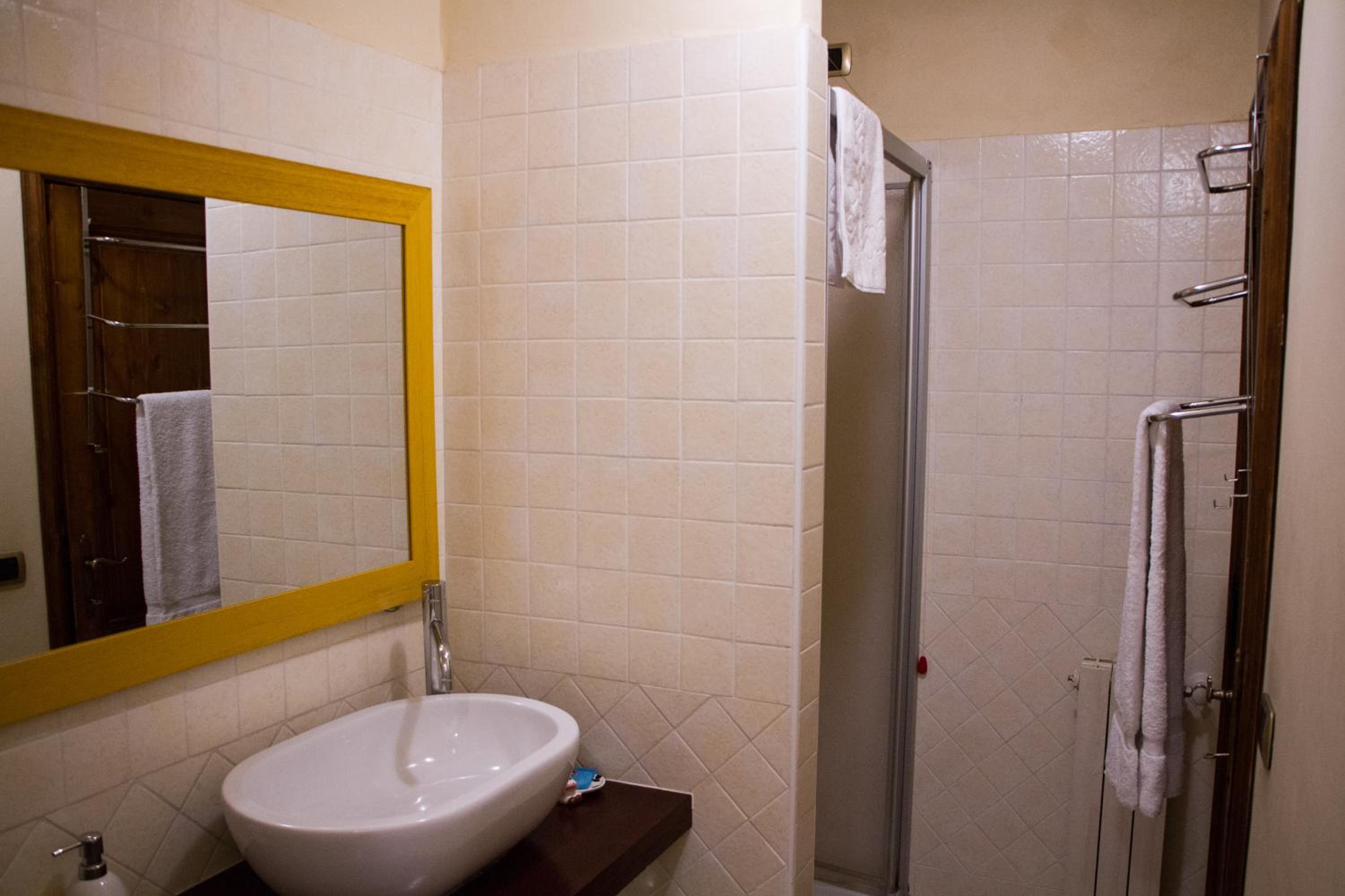 Two-Bedroom Apartment - Photo 19