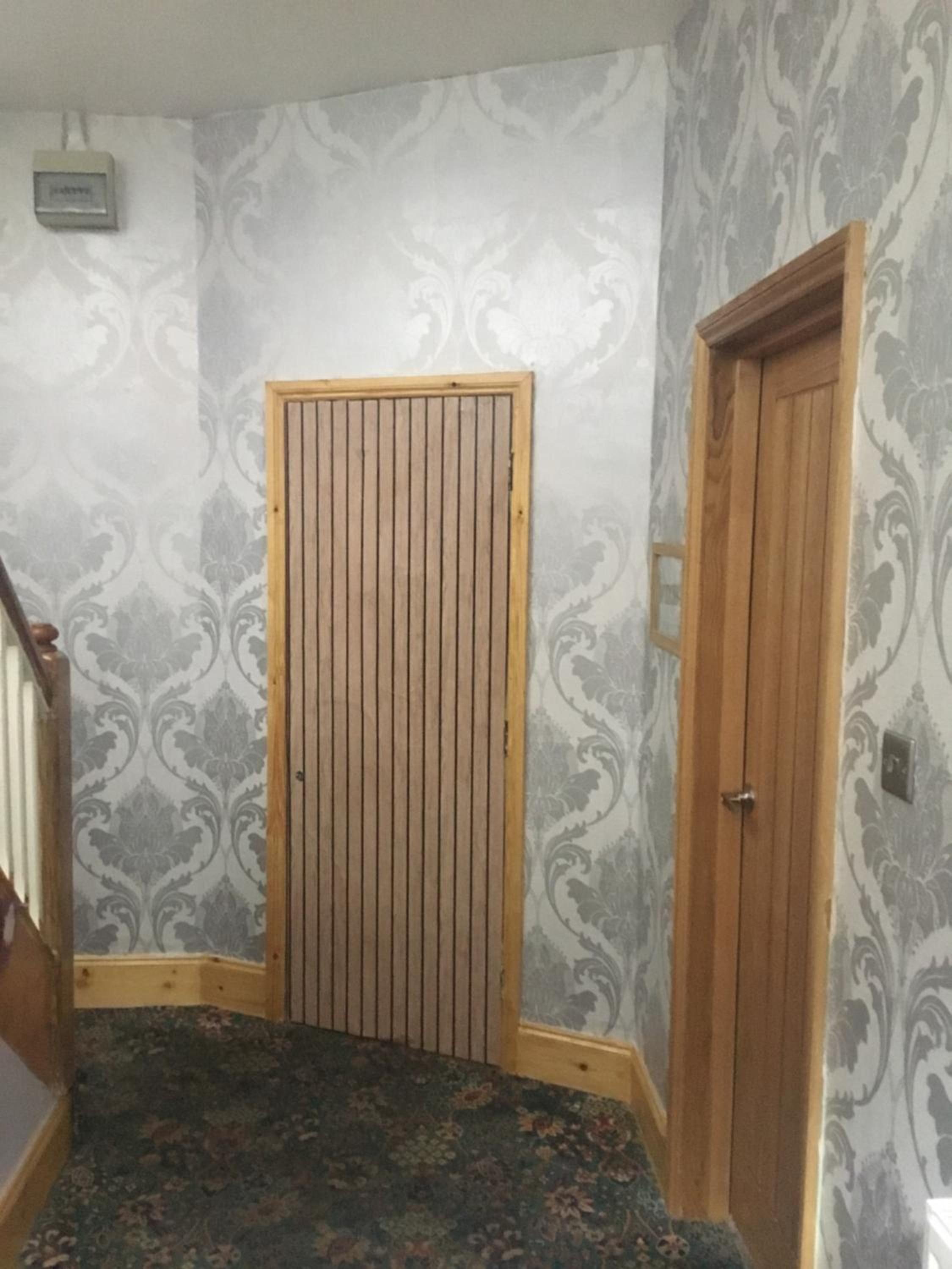Twin Room with Shower - Photo 14