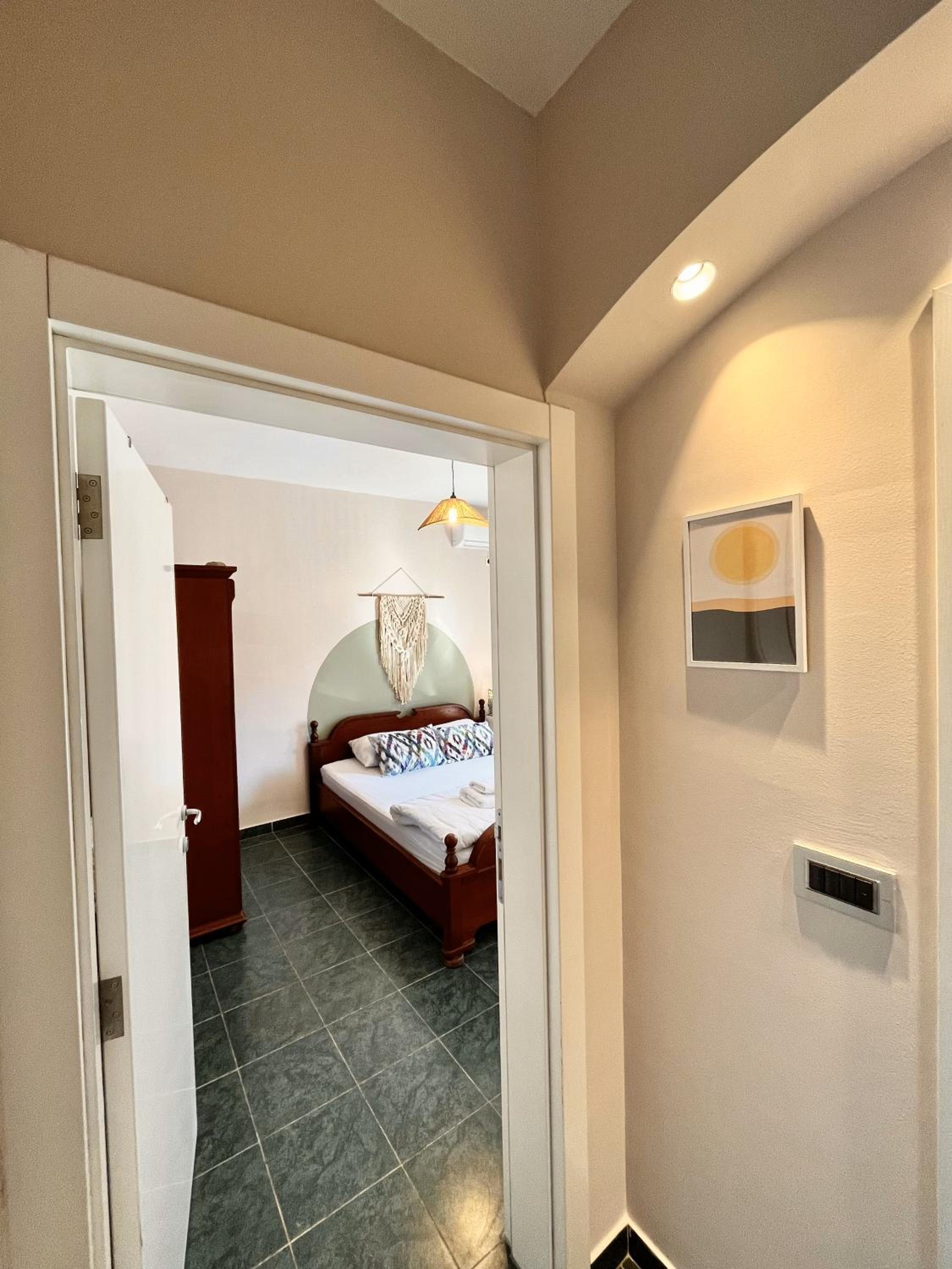 Superior Apartment with Balcony - Photo 18