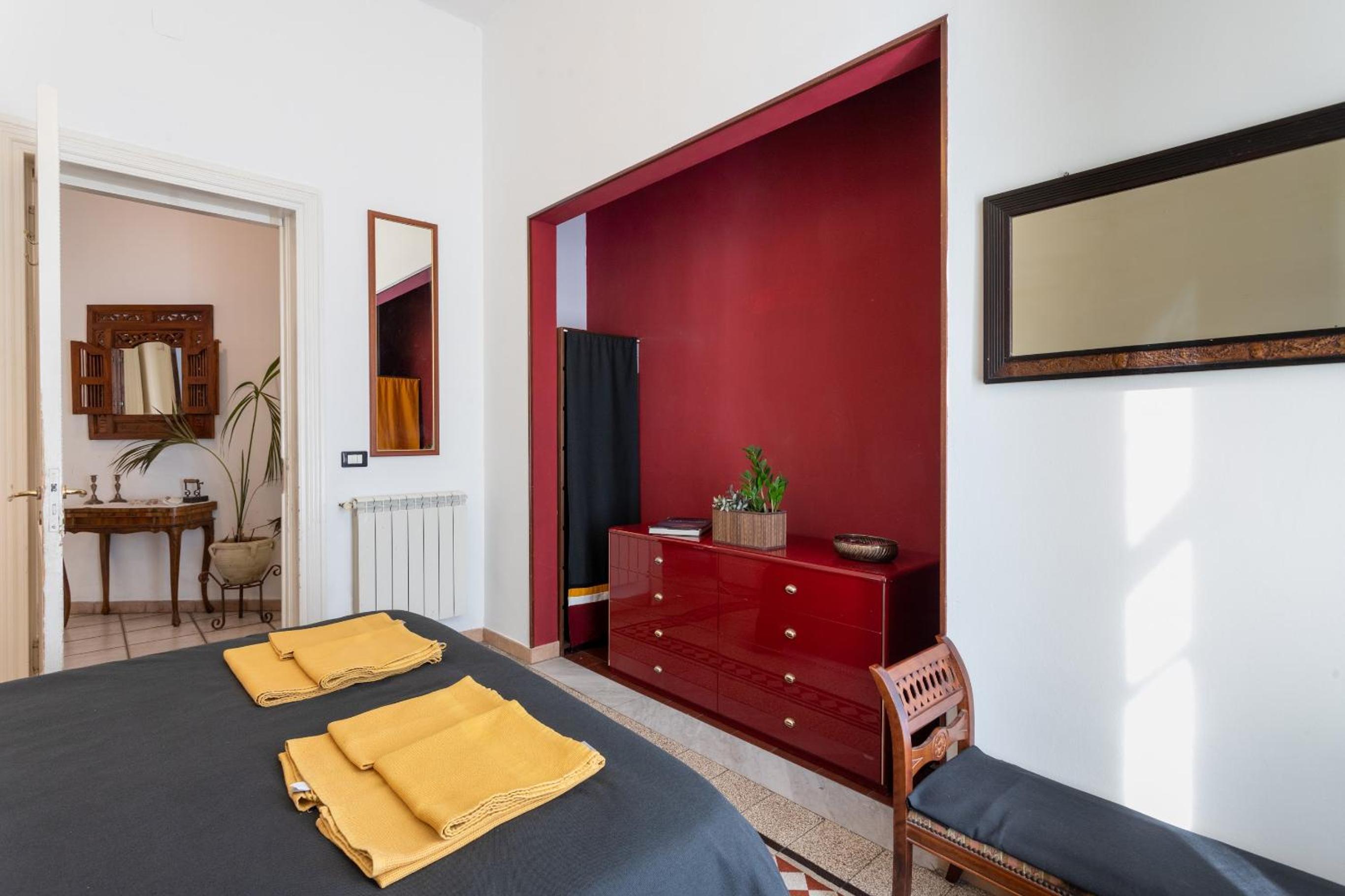Double Room with Shared Bathroom