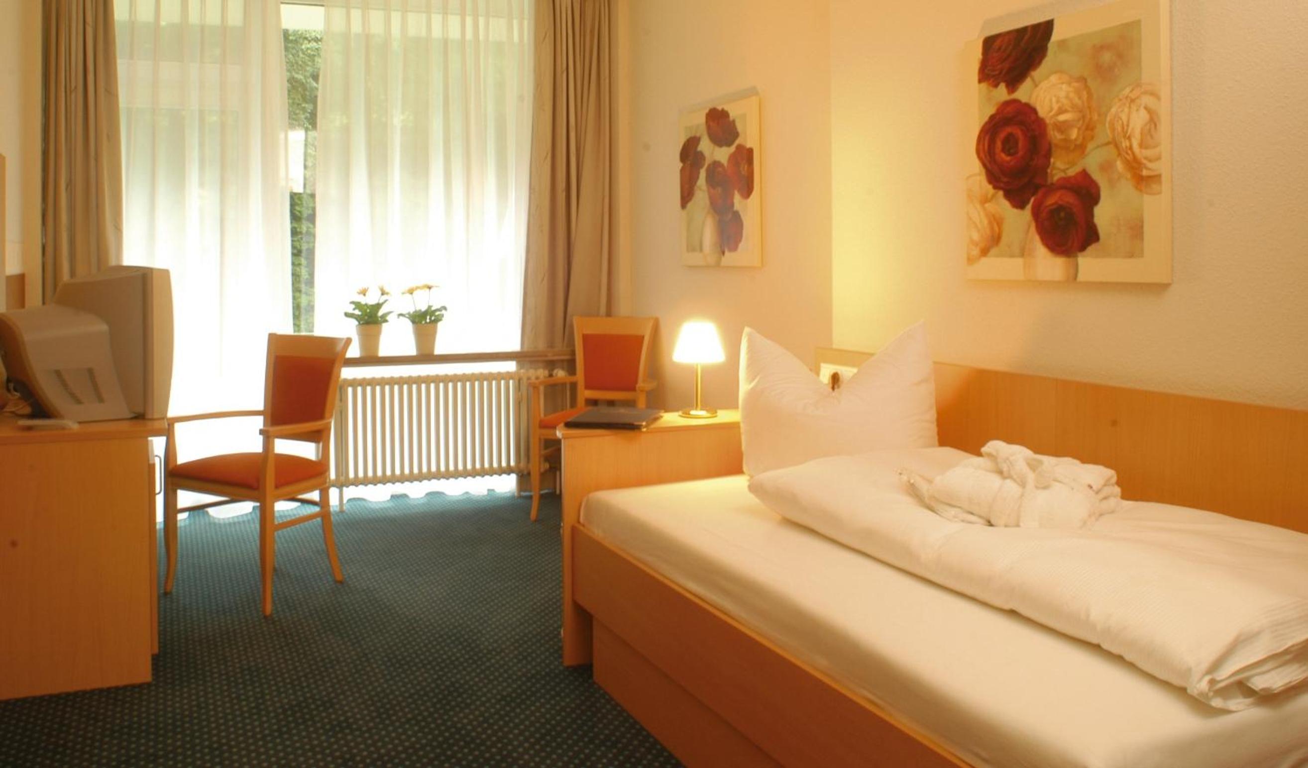 Single Room - Disability Access photo 1