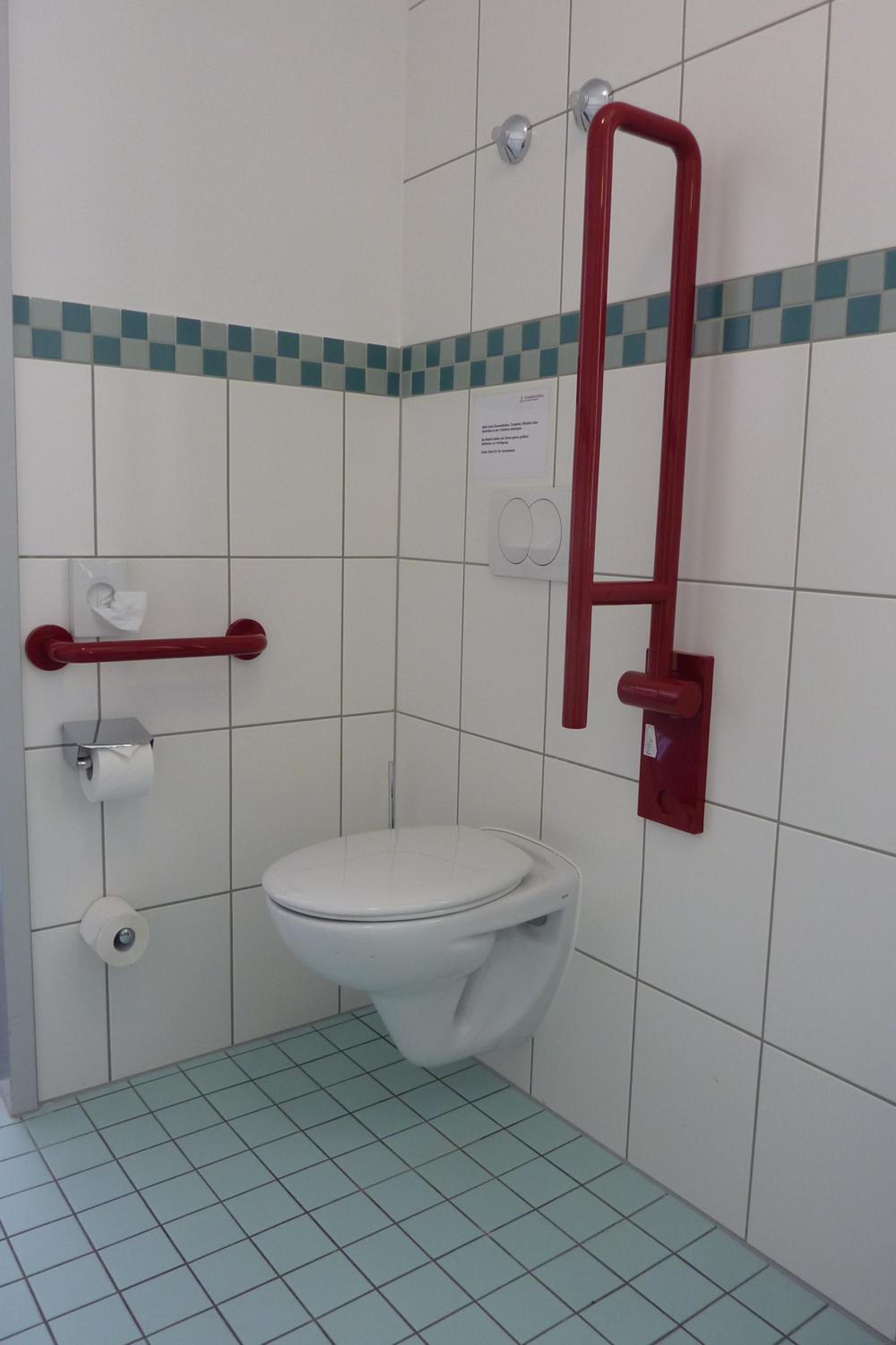 Single Room - Disability Access photo 2