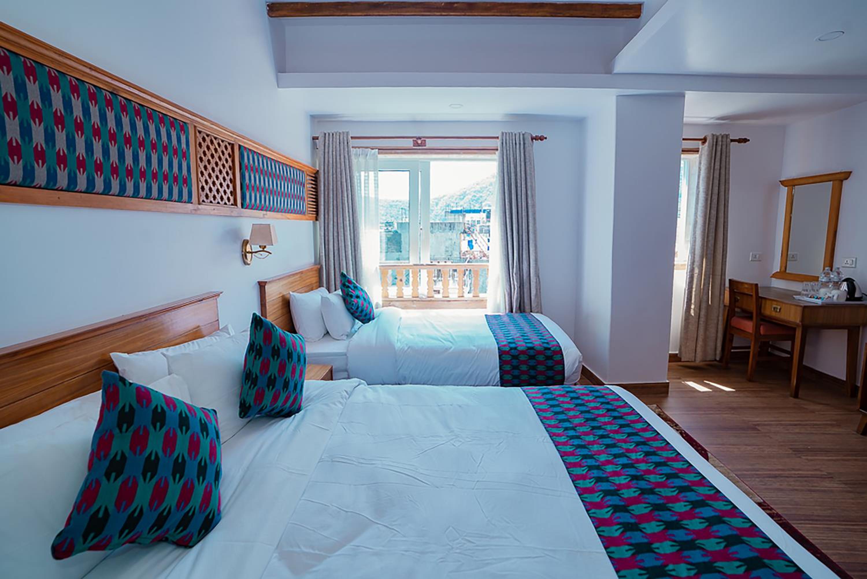 Deluxe Family Room - Photo 6