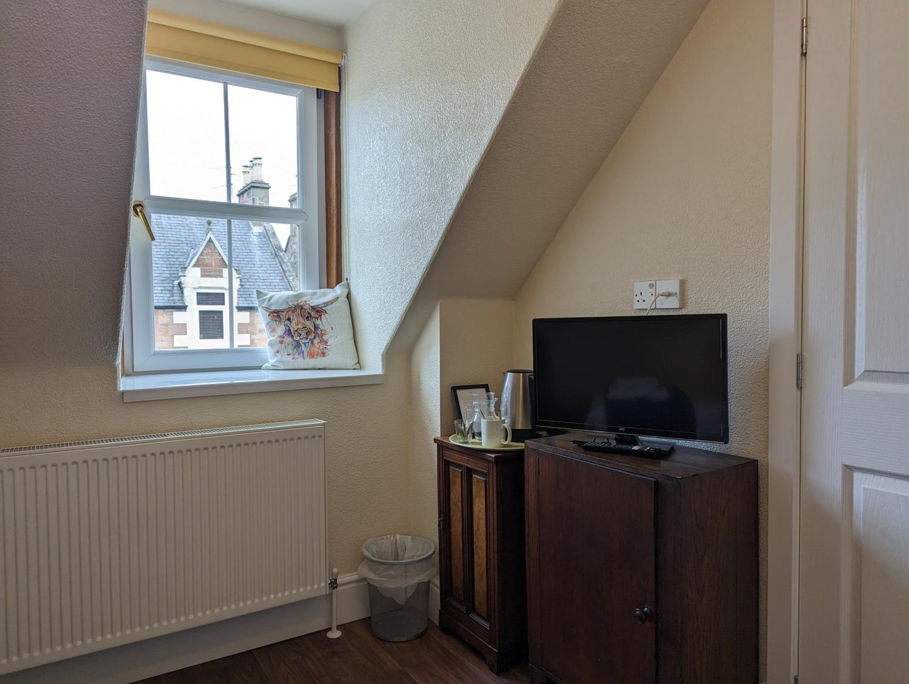 Single Room photo 3