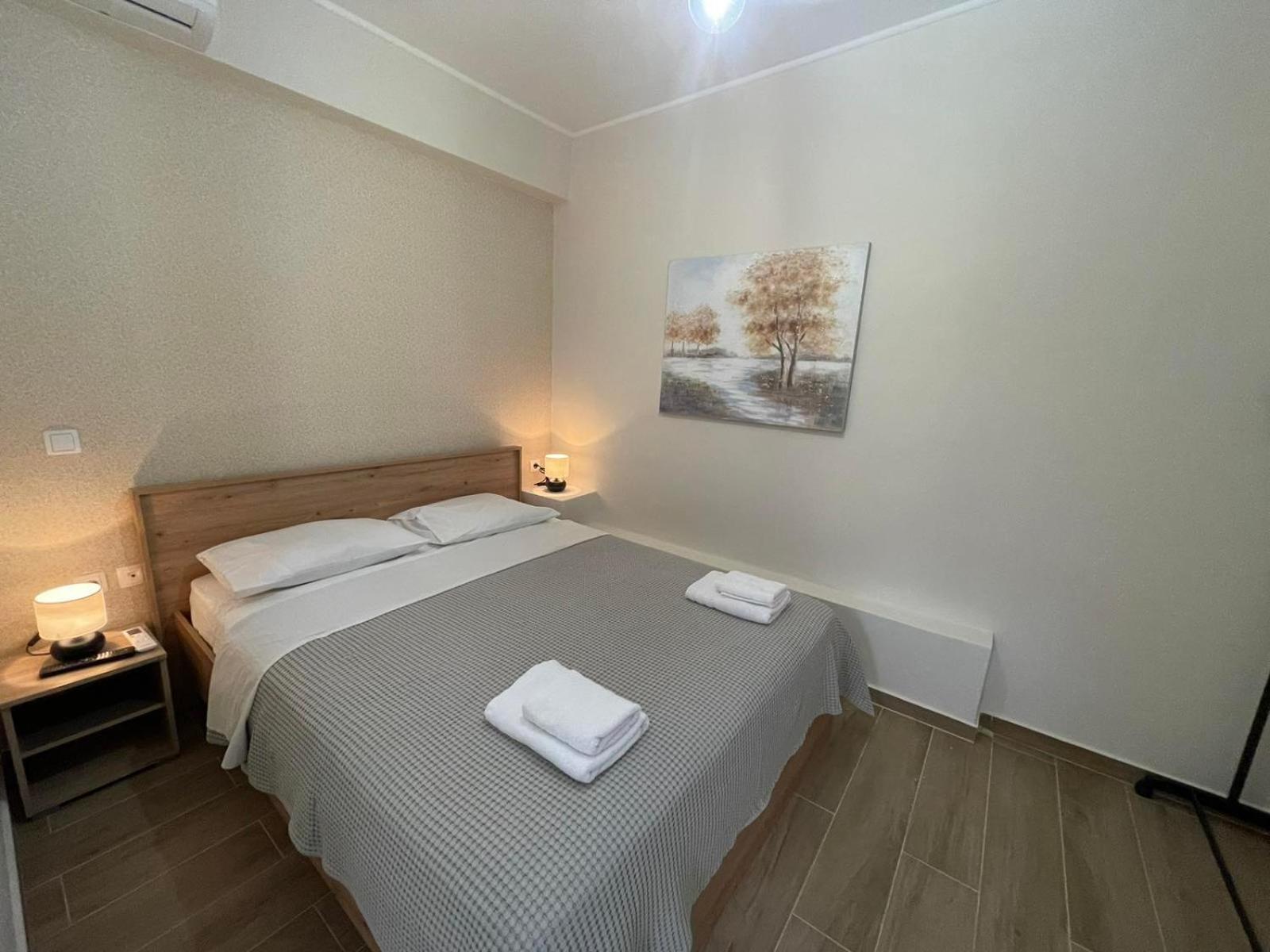 One-Bedroom Apartment - Photo 1