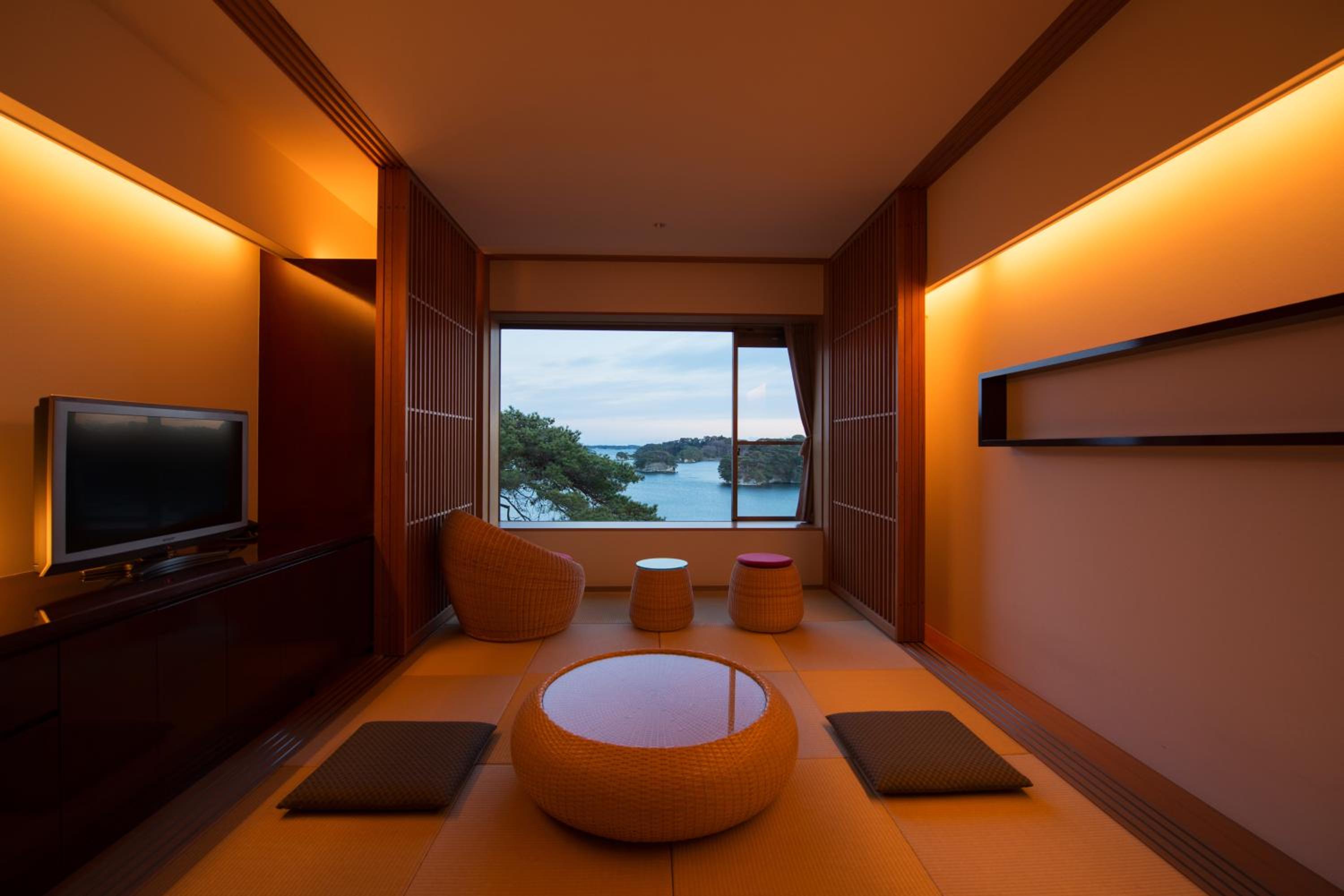 Japanese-Style Economy Room
