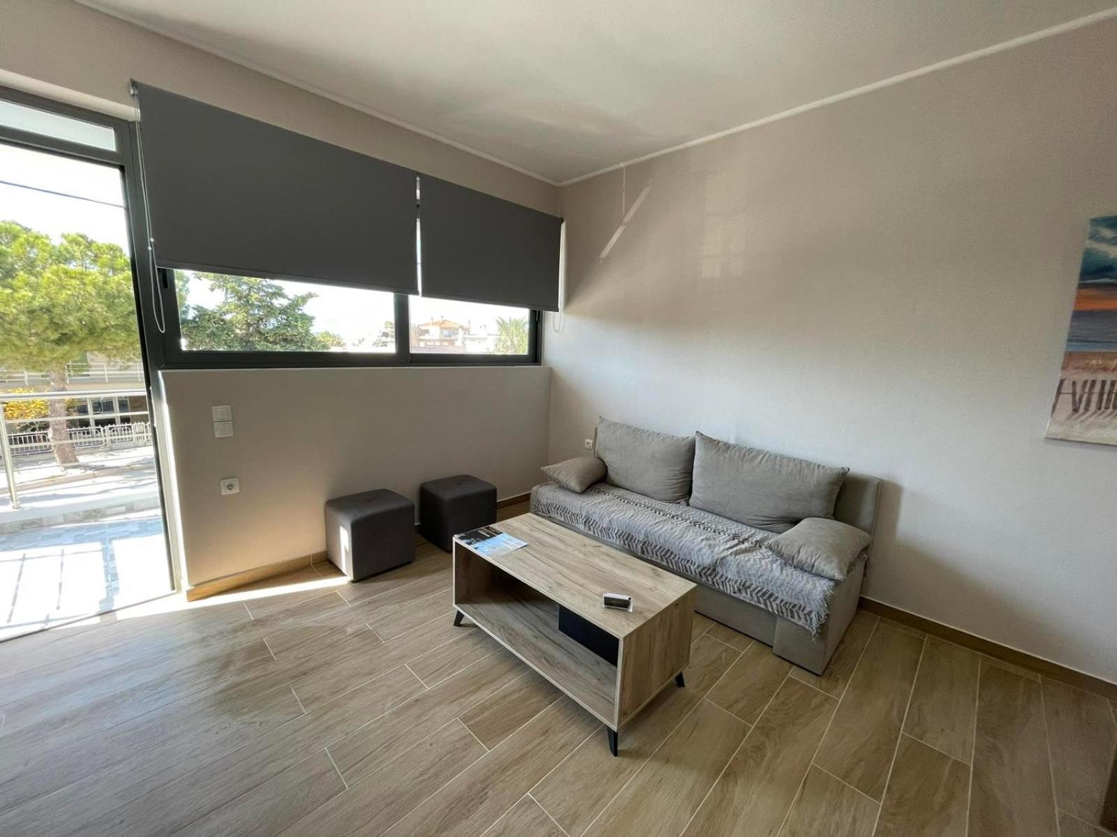 One-Bedroom Apartment - Photo 11