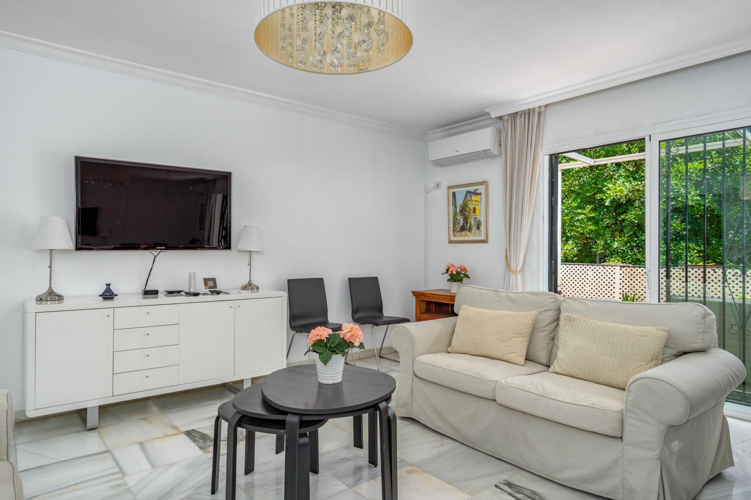 Villa de cinco habitaciones