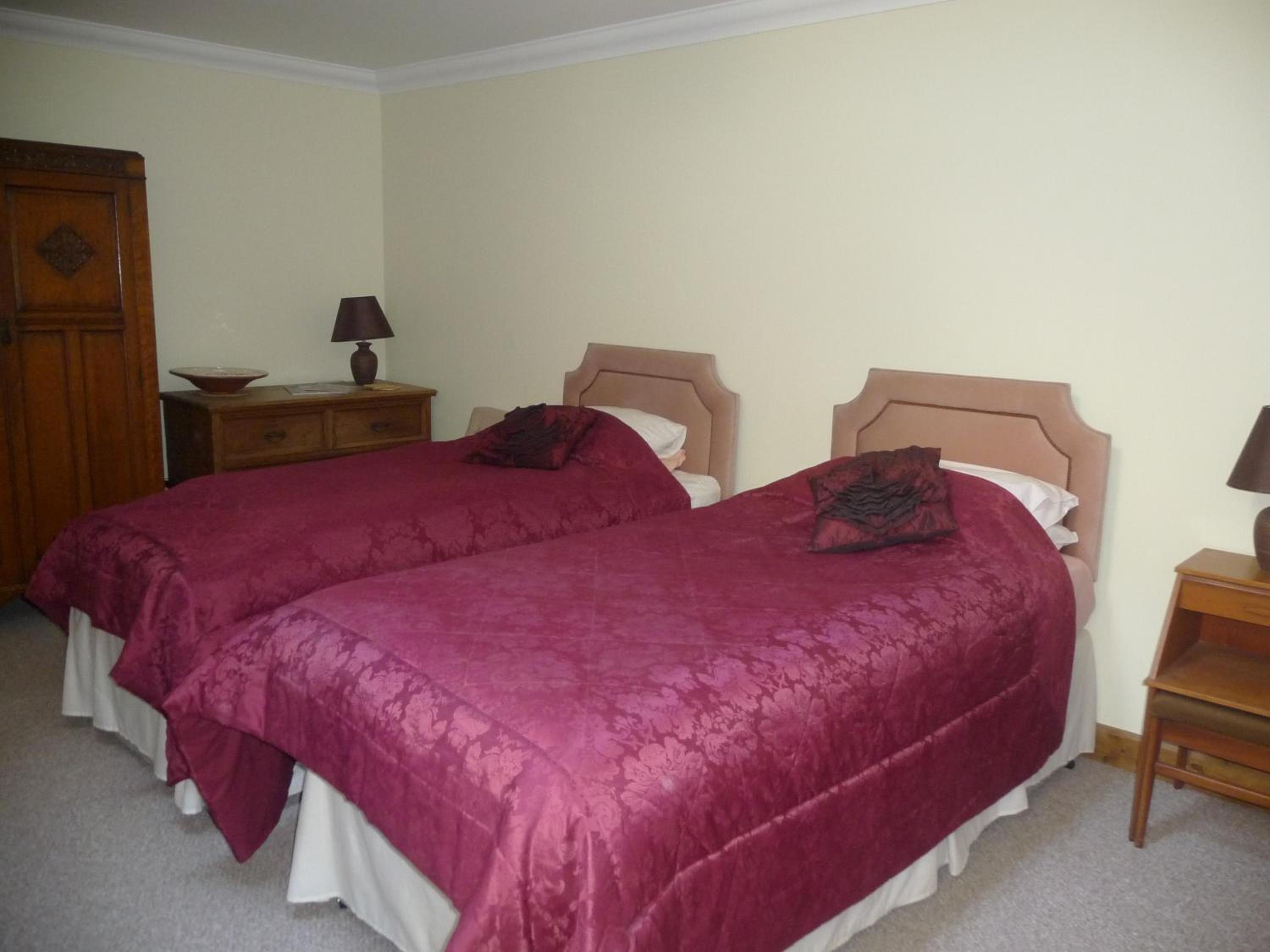 Twin Room with Shower photo 1