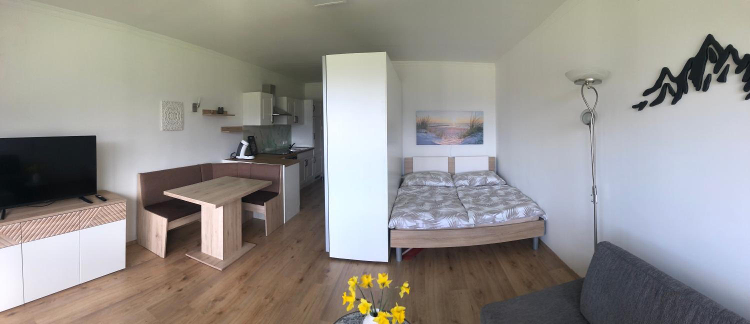 Apartment with Lake View photo 1